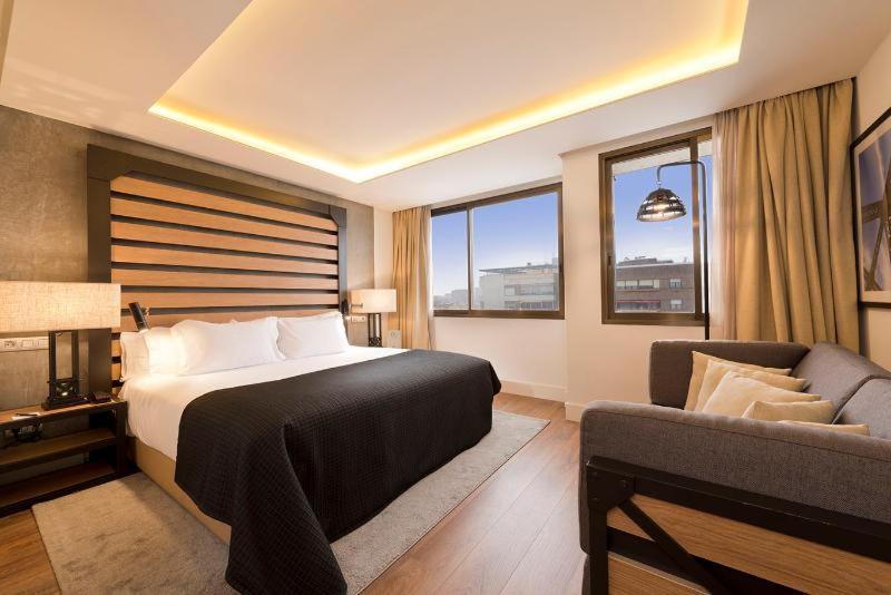 Executive room sofa-bed