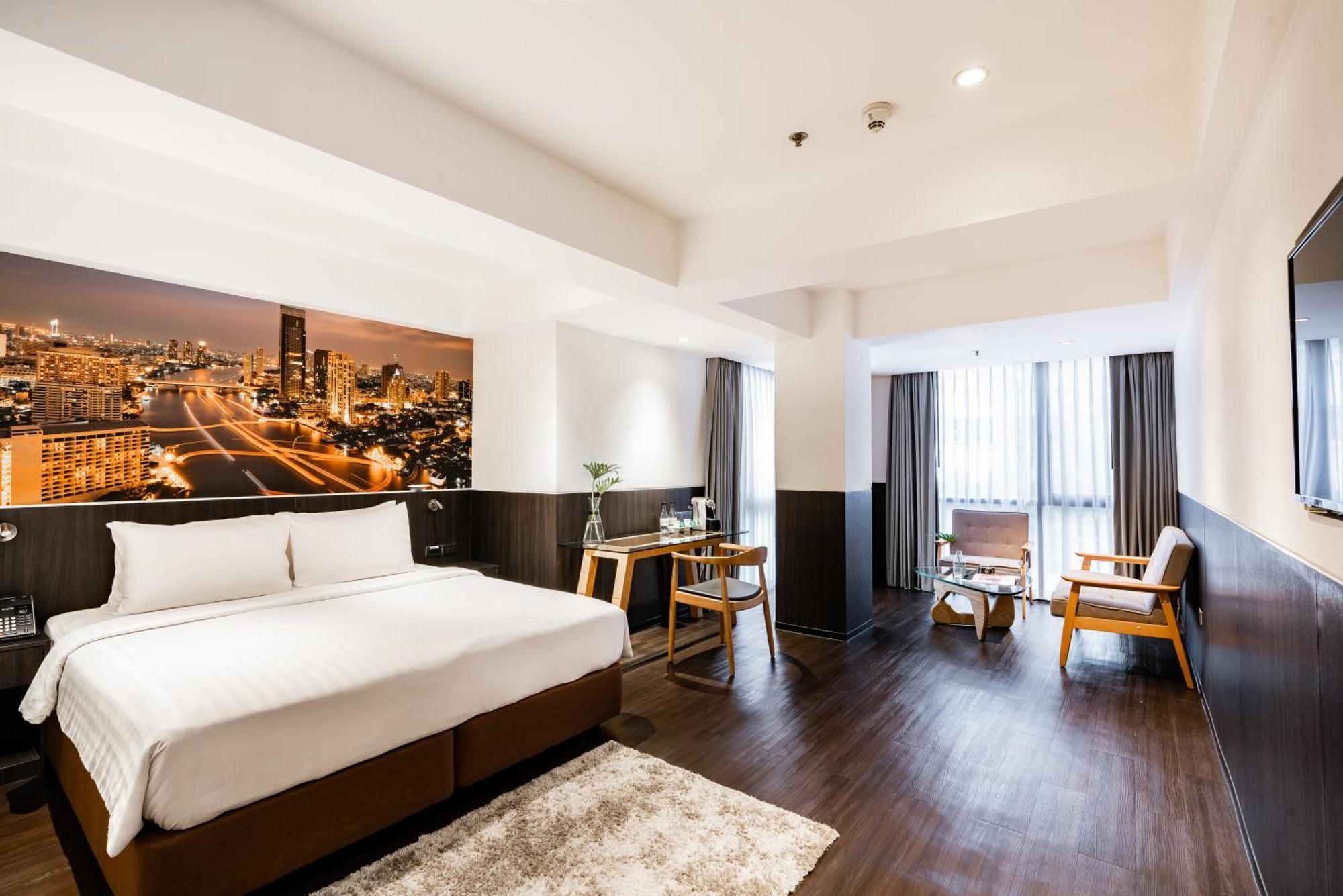 Suite Room,1559706739:JPEG