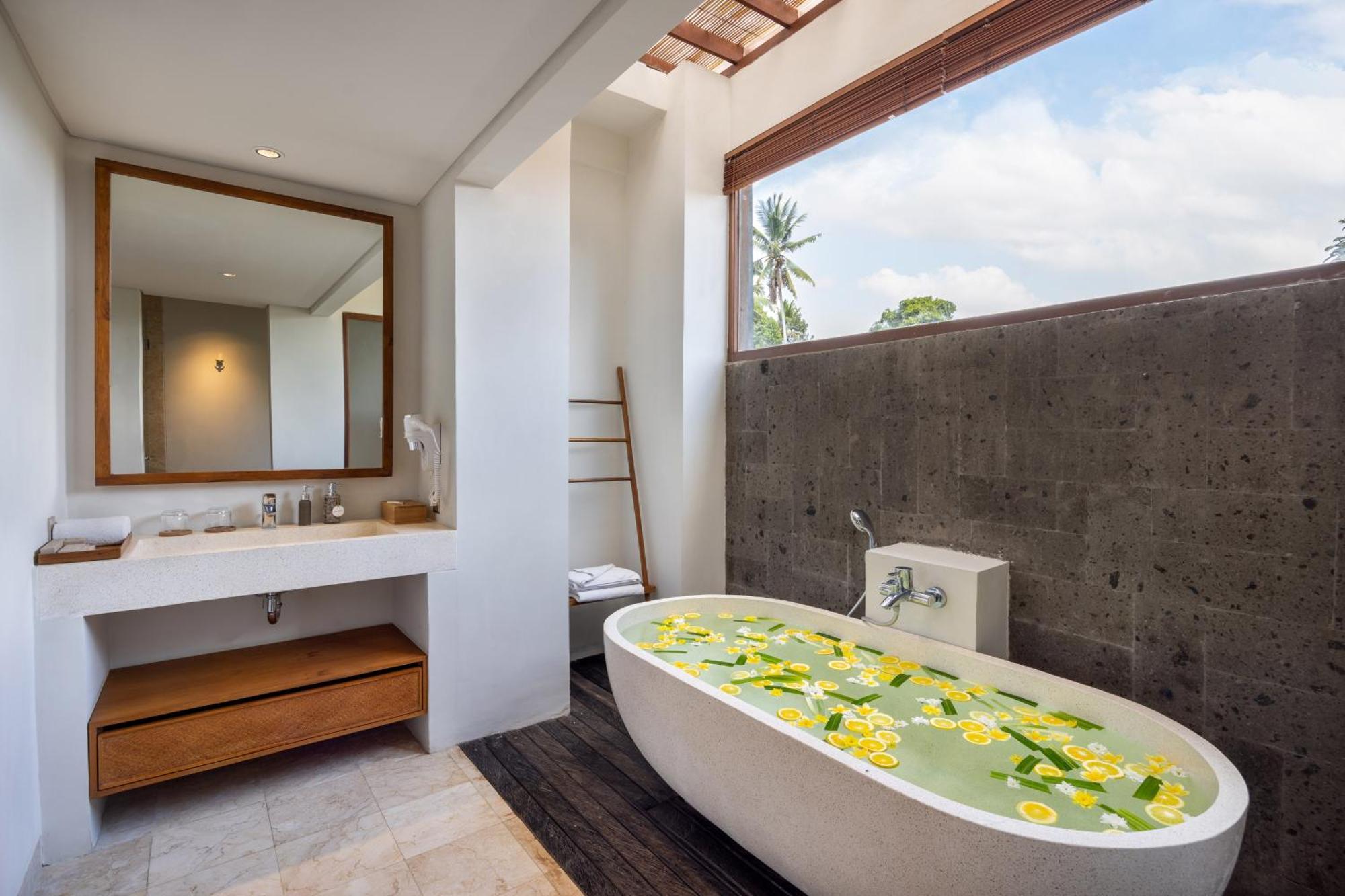 Suite Balcony