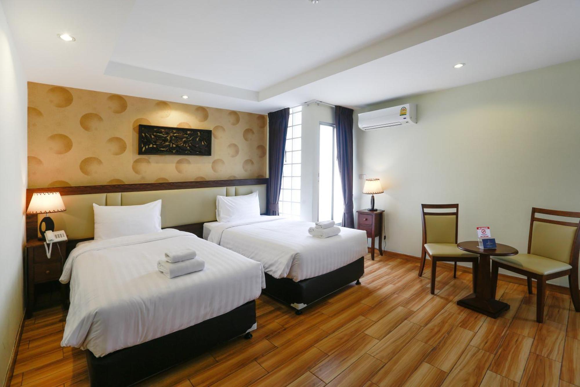 Deluxe Double or Twin Room