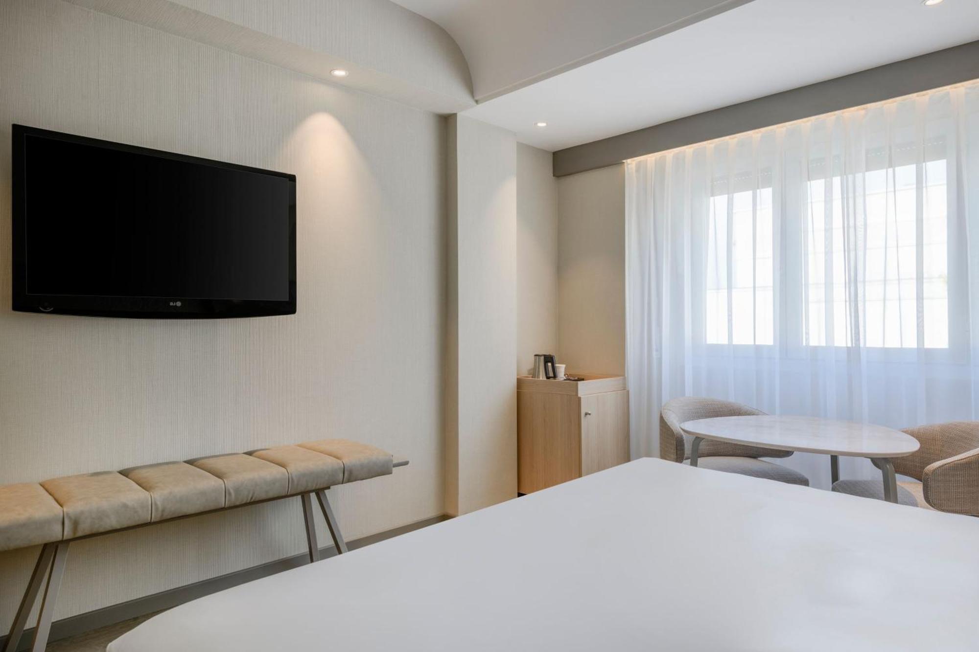 Standard Queen Room Guest room 1 Queen