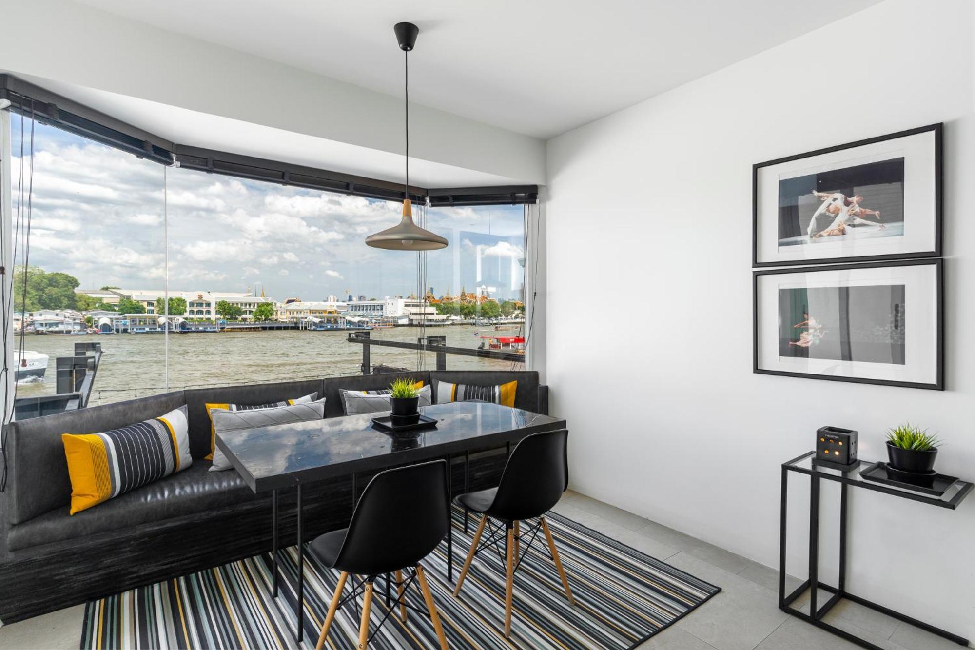 Lilit Riverfront Suite B
