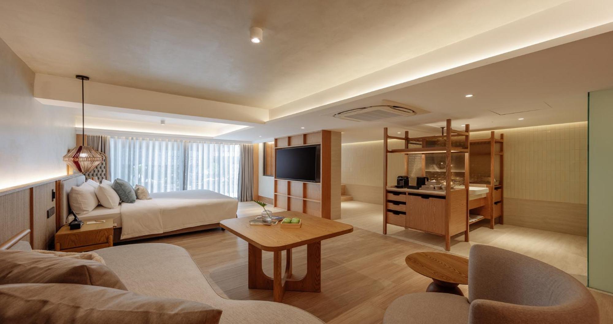Deluxe Suite Terrace