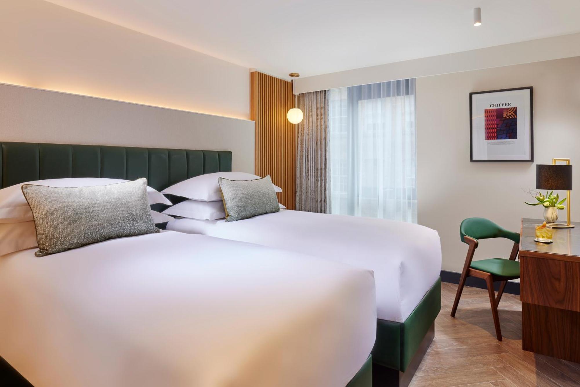 Deluxe Tweepersoonskamer met 2 Aparte Bedden