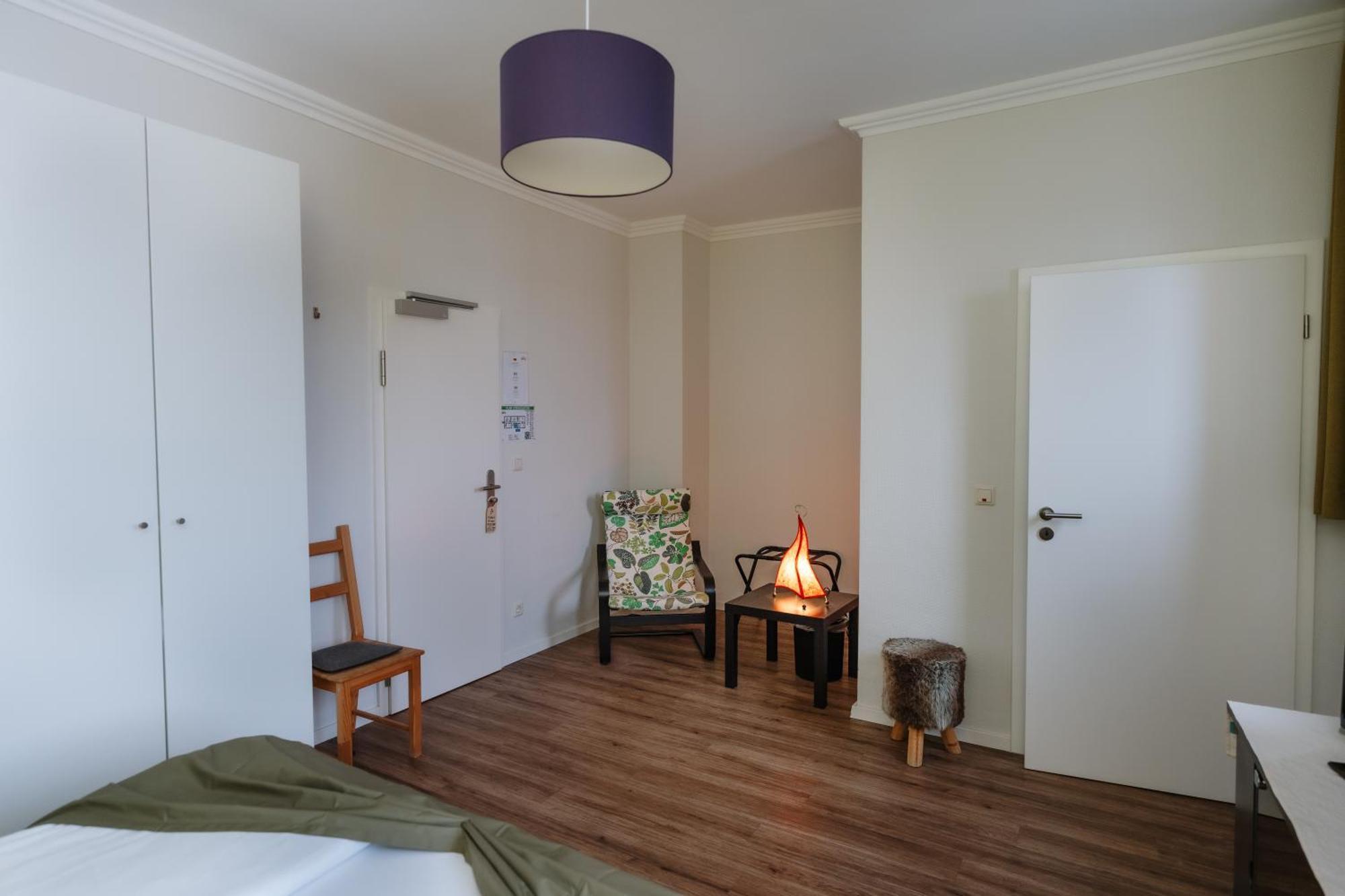 Large Double Room