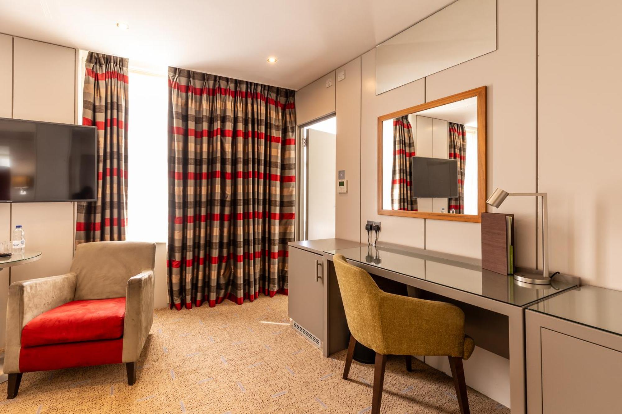 Superior Familiekamer met Queensize Bed