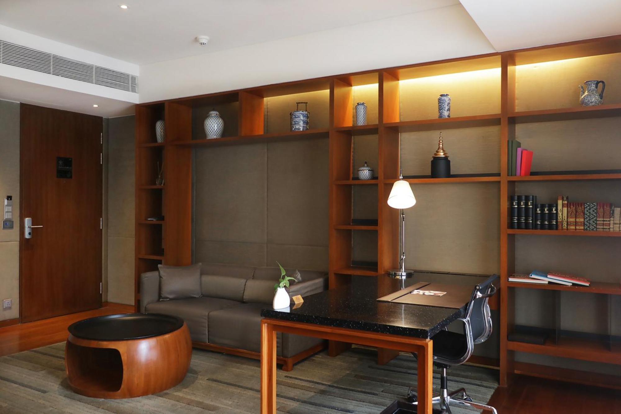 Vertigo Suite