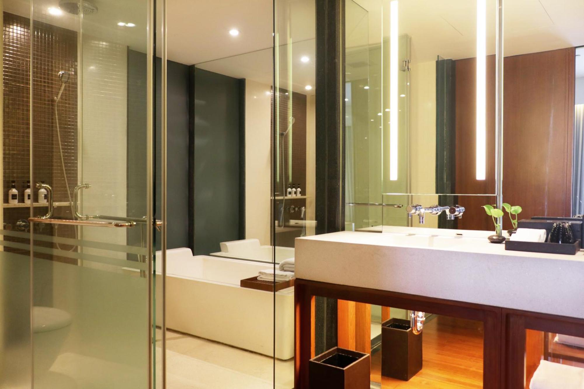 Edge Suite