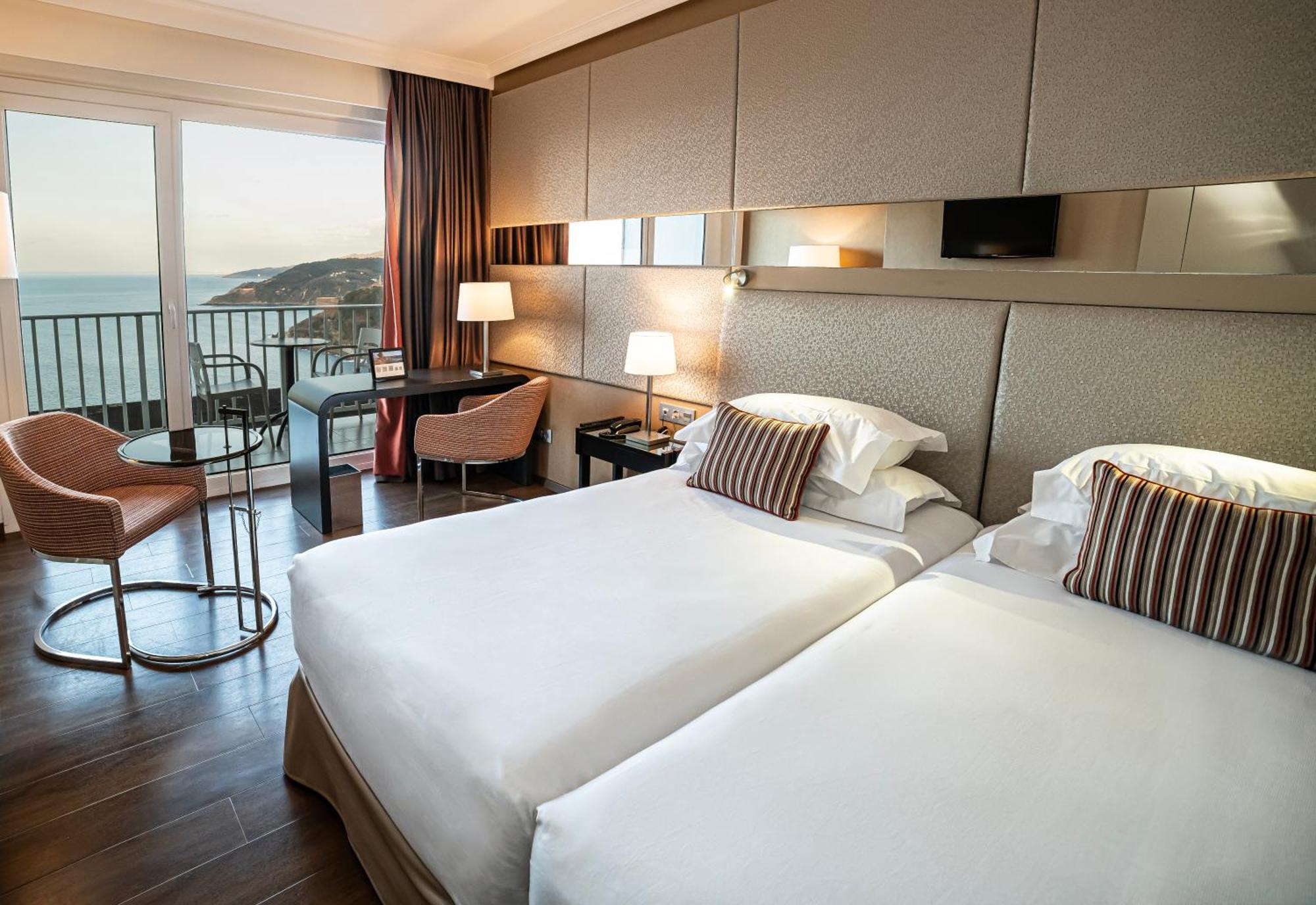 PrivilÃ¨ge Twin or Double Room Balcony Sea View