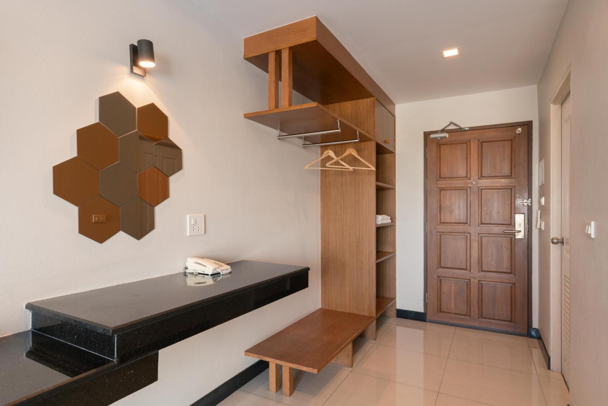 Deluxe Double or Twin Room Balcony