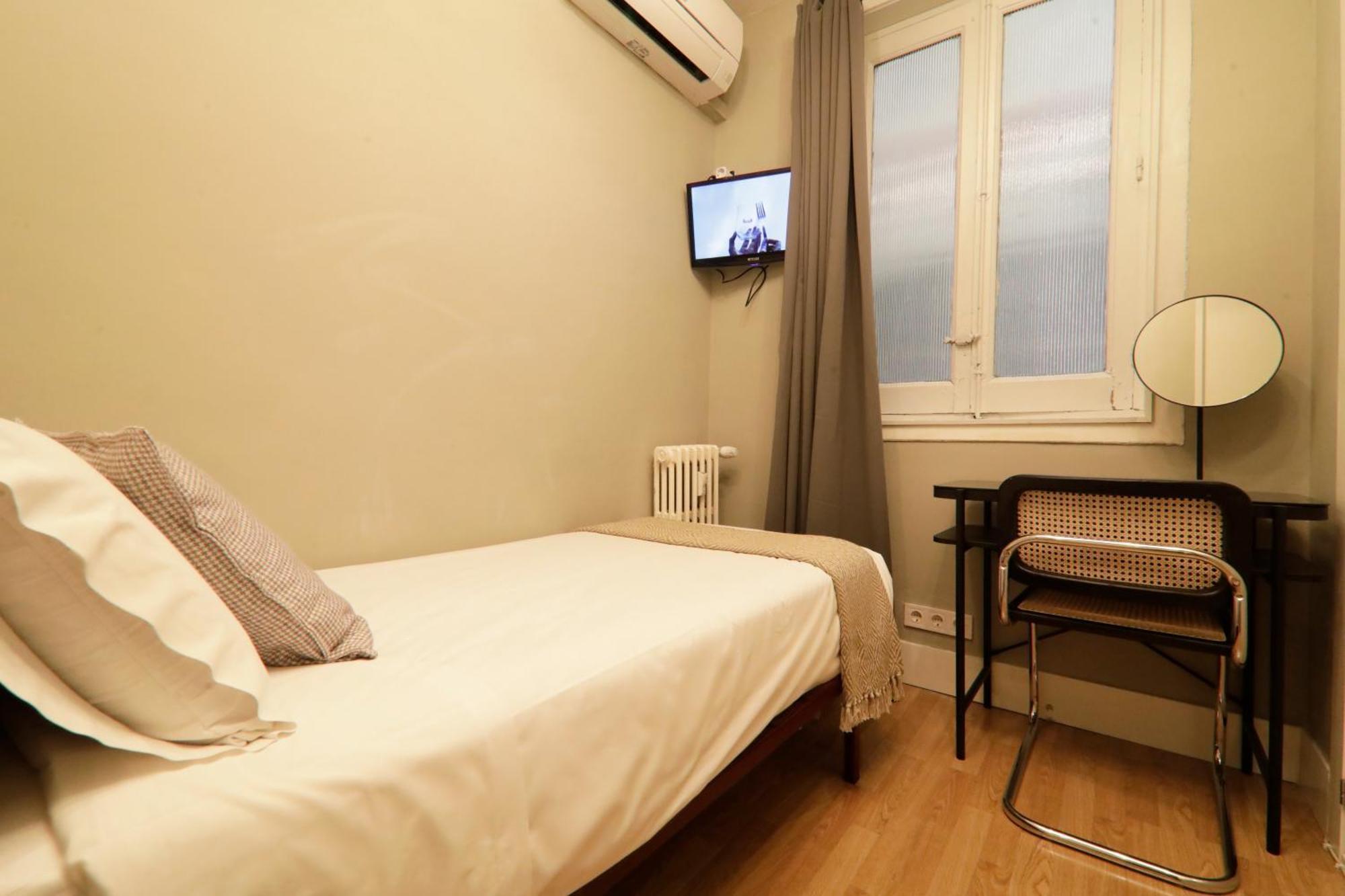 Small Single Room