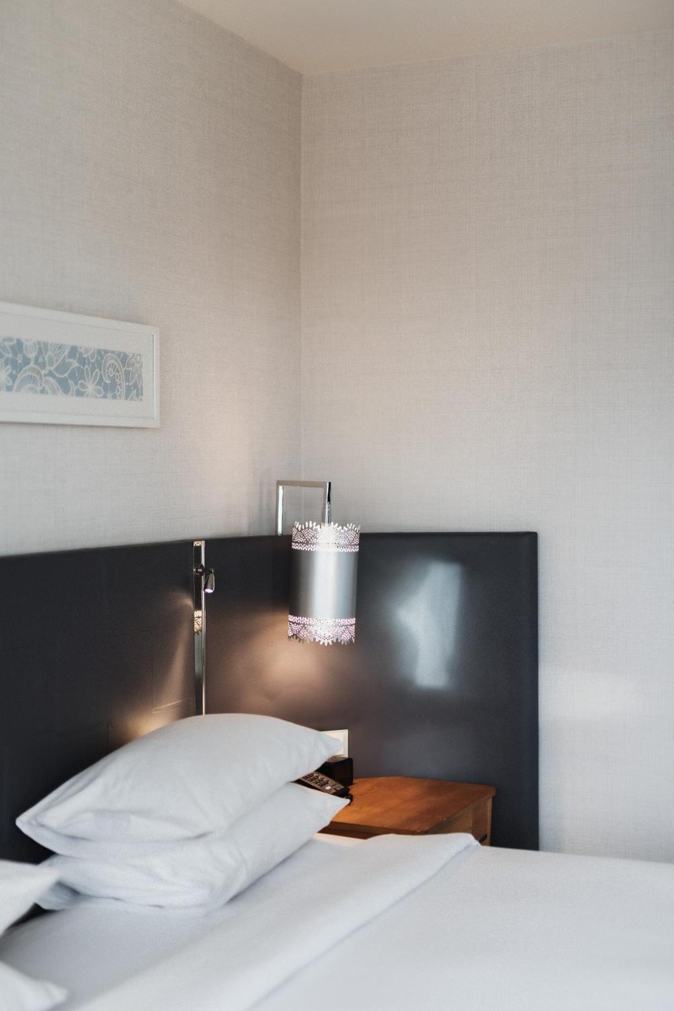 Double Room Roll Shower Mobility Access
