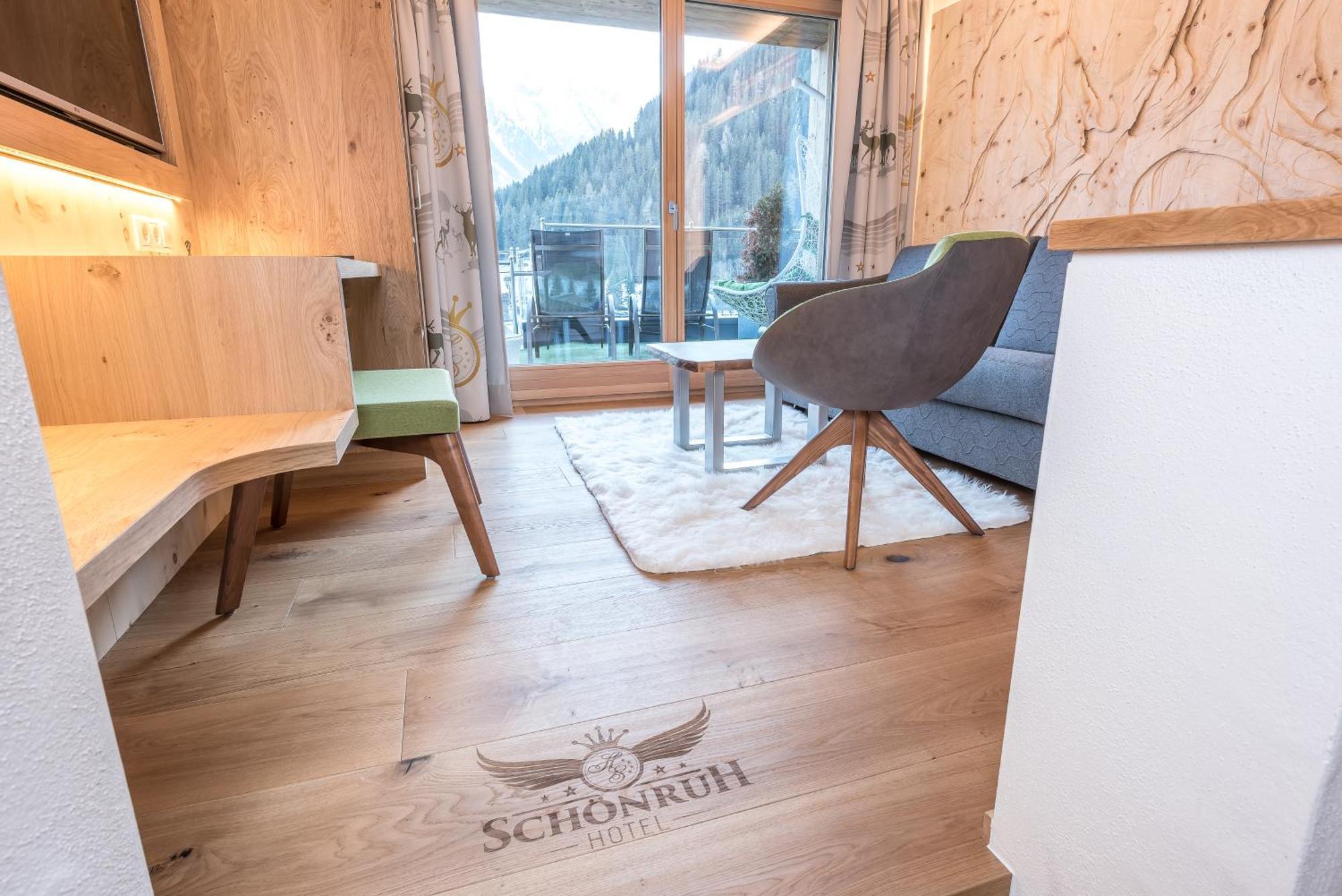 Double Room Mountain View