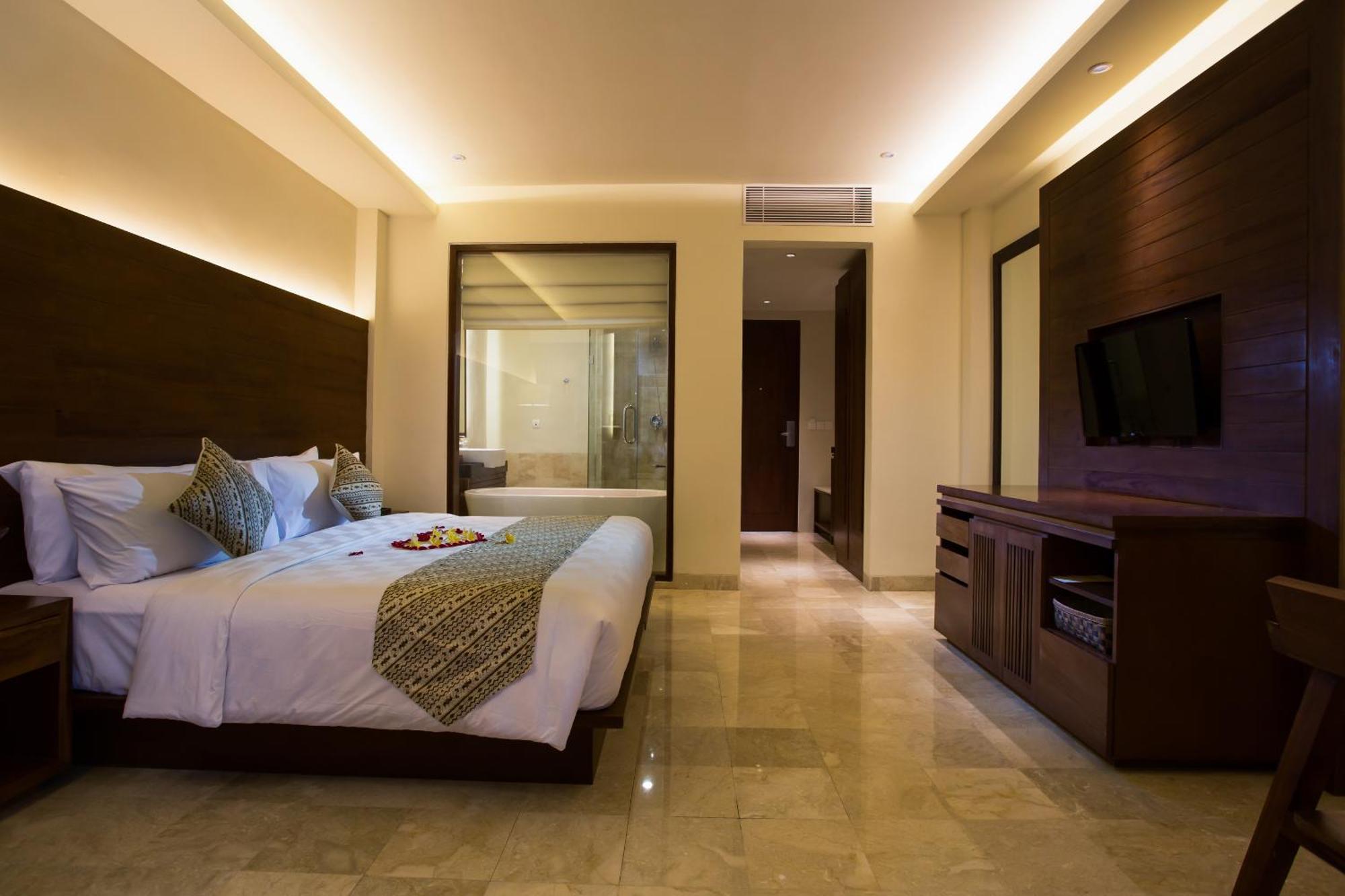 Premier Deluxe Room Balcony