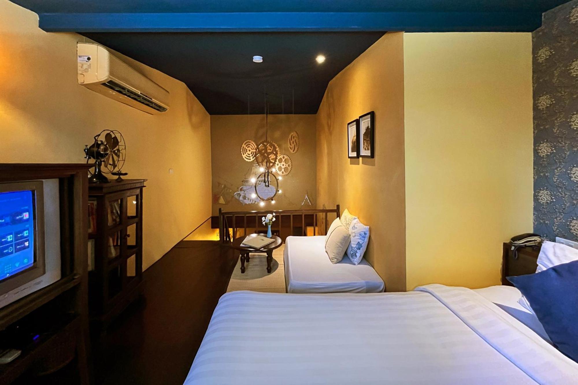 King Loft Suite