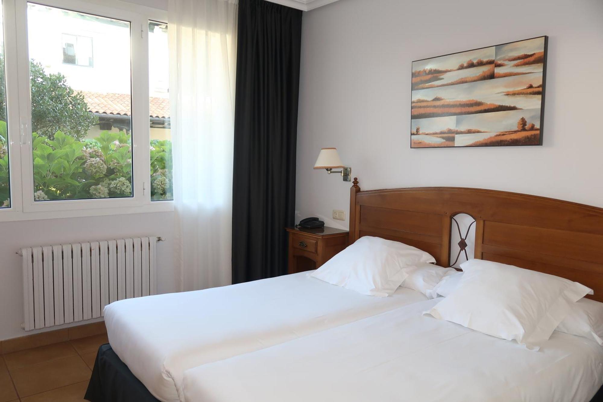 Twin Room Garden View