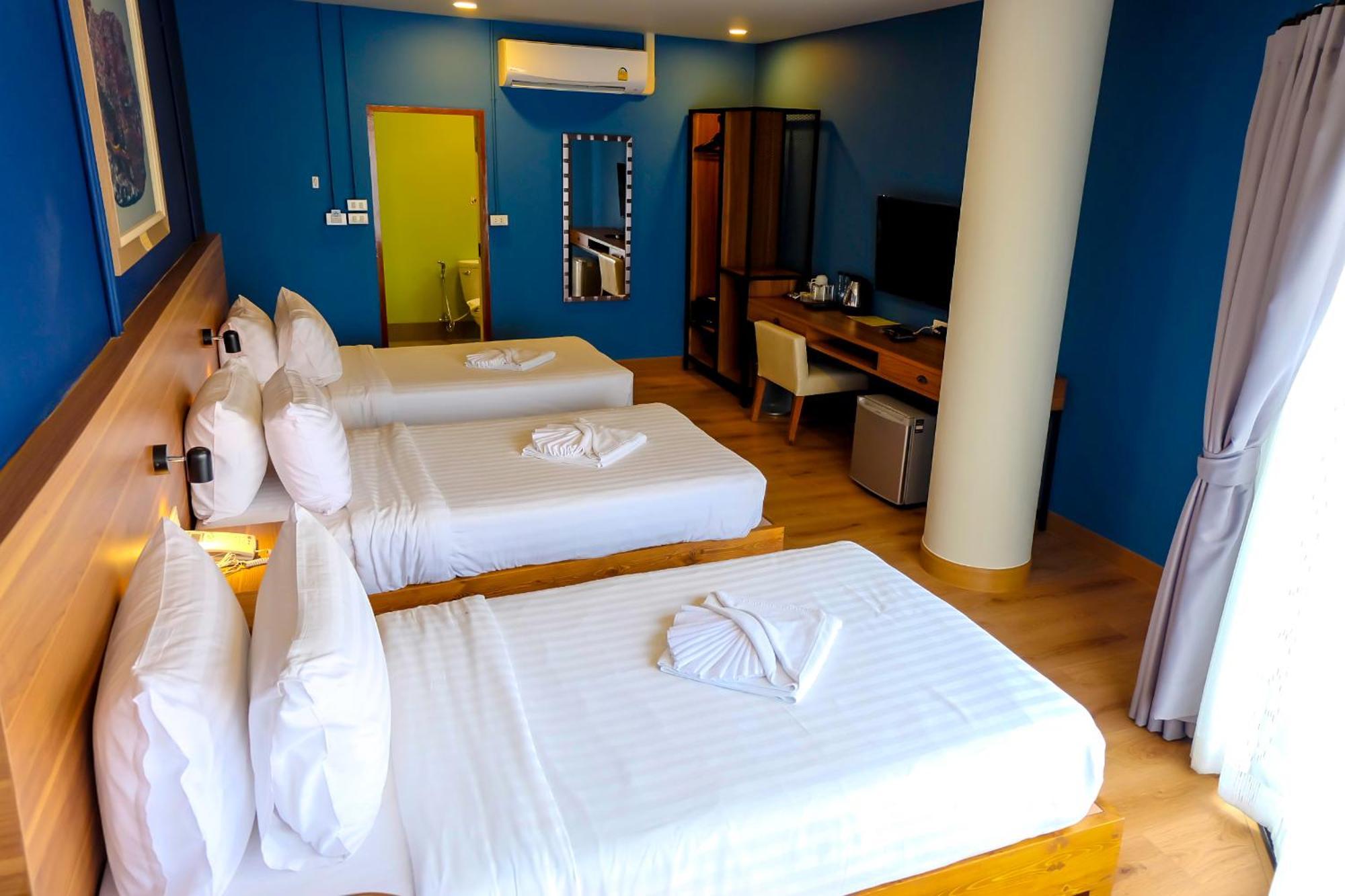 Triple Room Balcony
