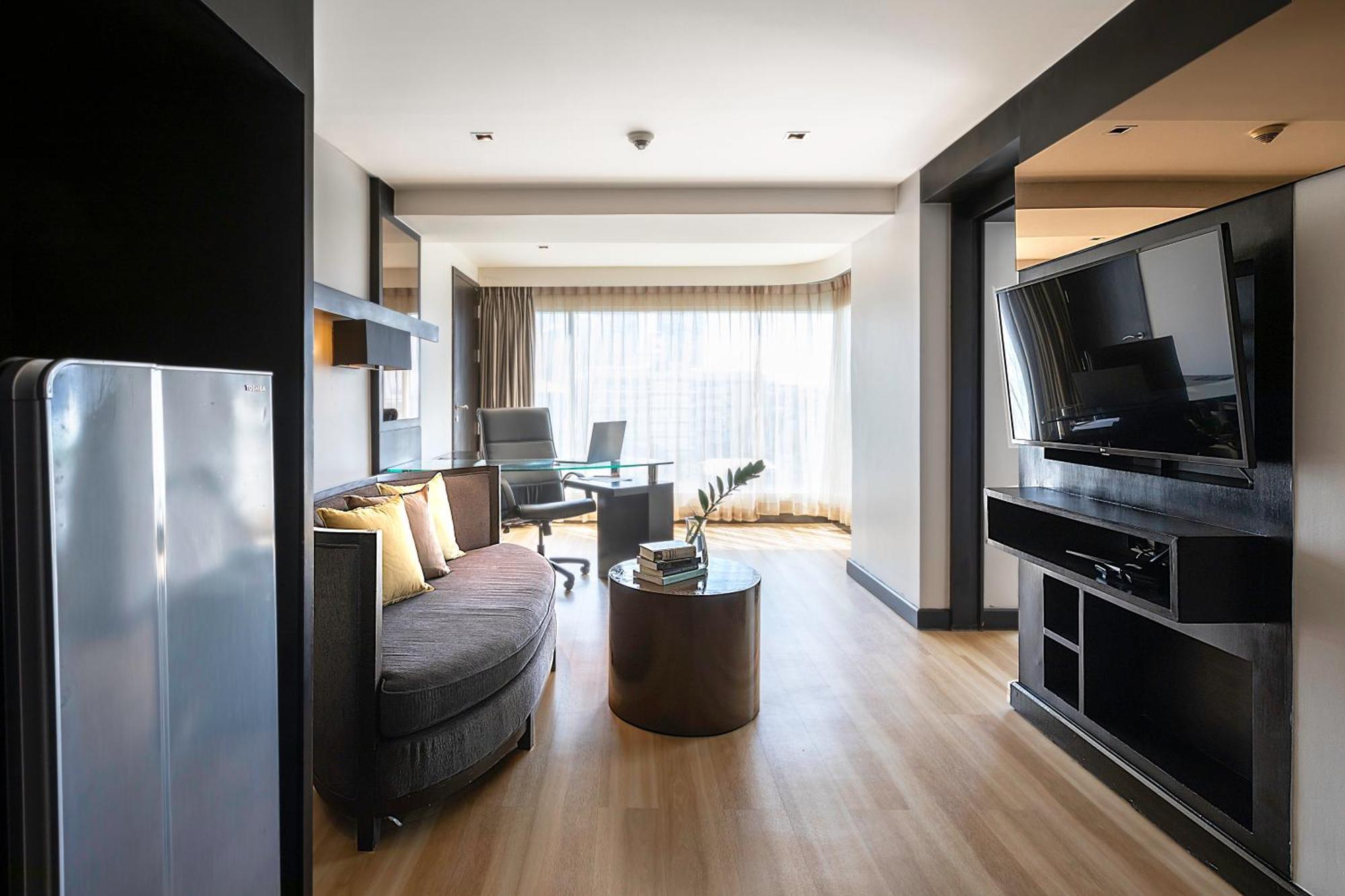 Grand Residence Suite