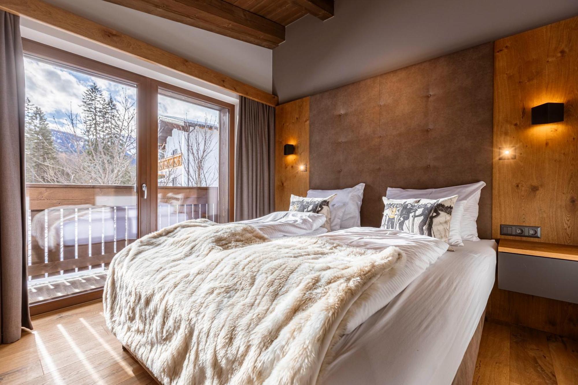 Four-Bedroom Premium Chalet