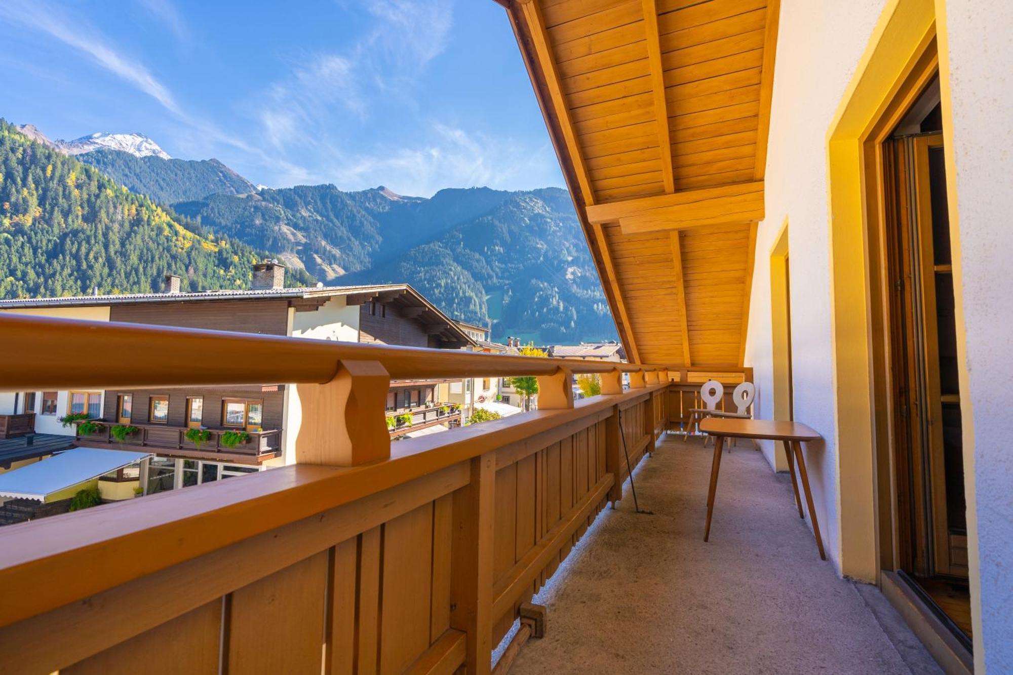 Triple Room Balcony