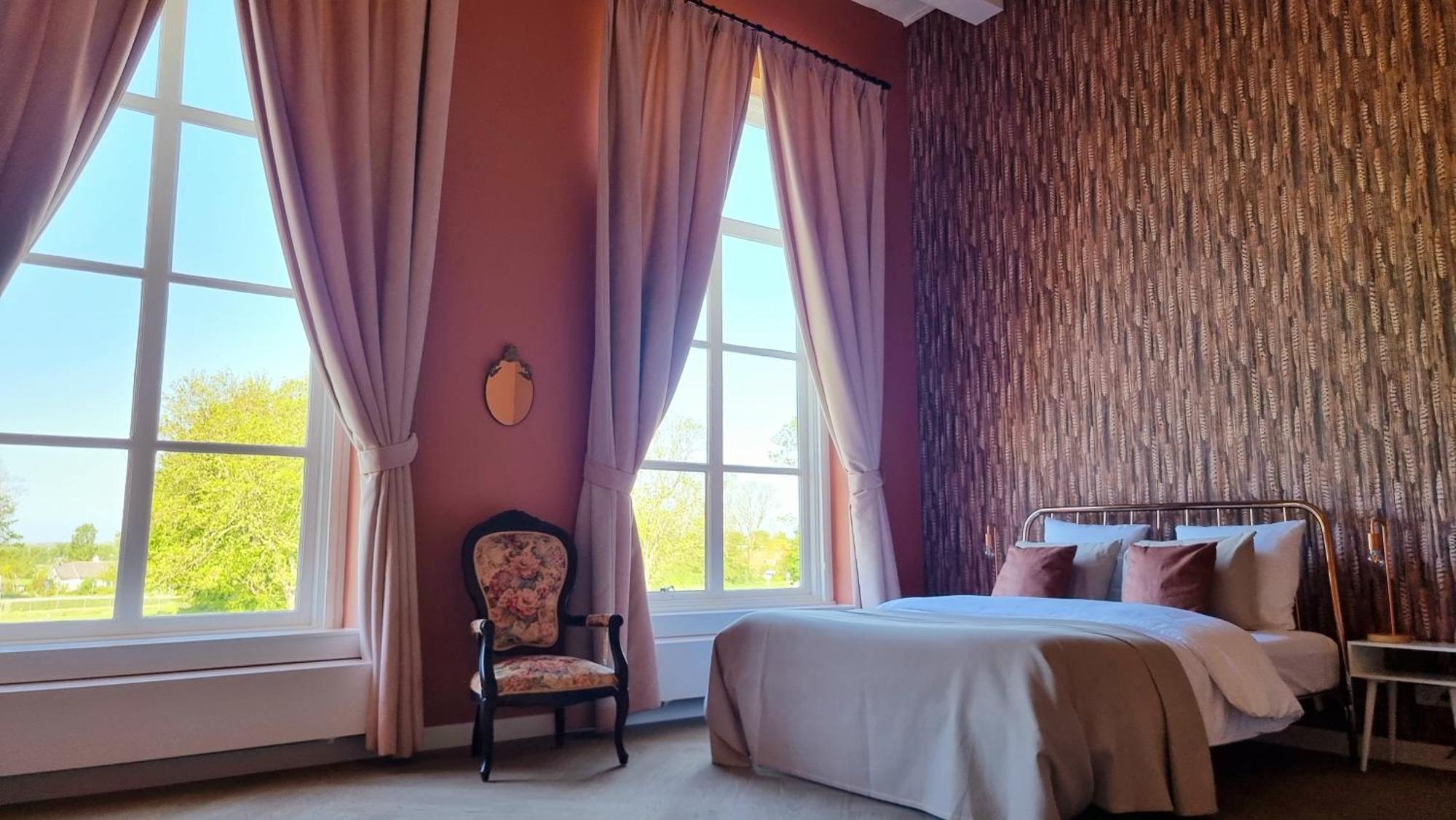 Deluxe Kamer met Queensize Bed