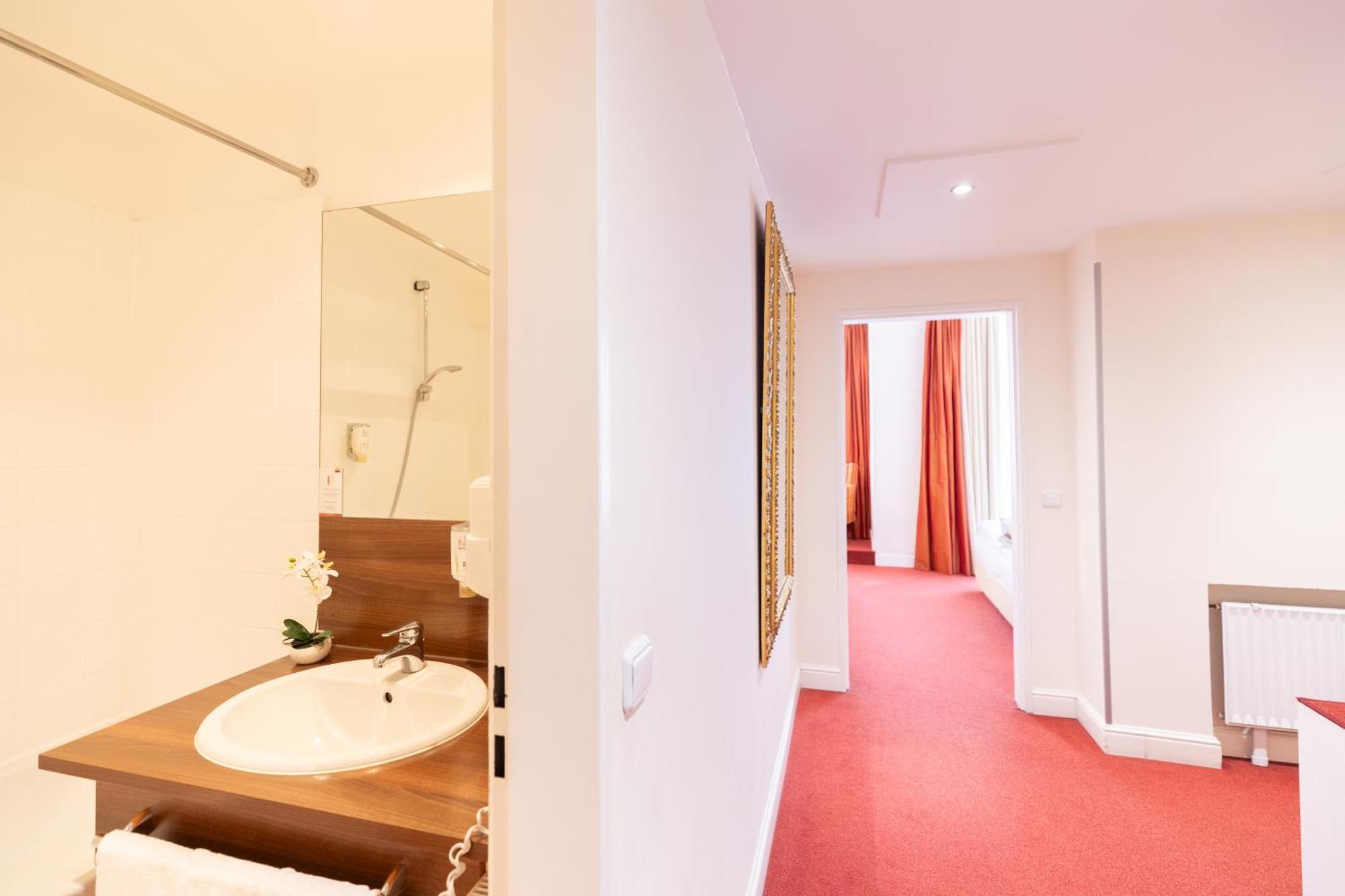 Comfort Tweepersoonskamer met Slaapbank
