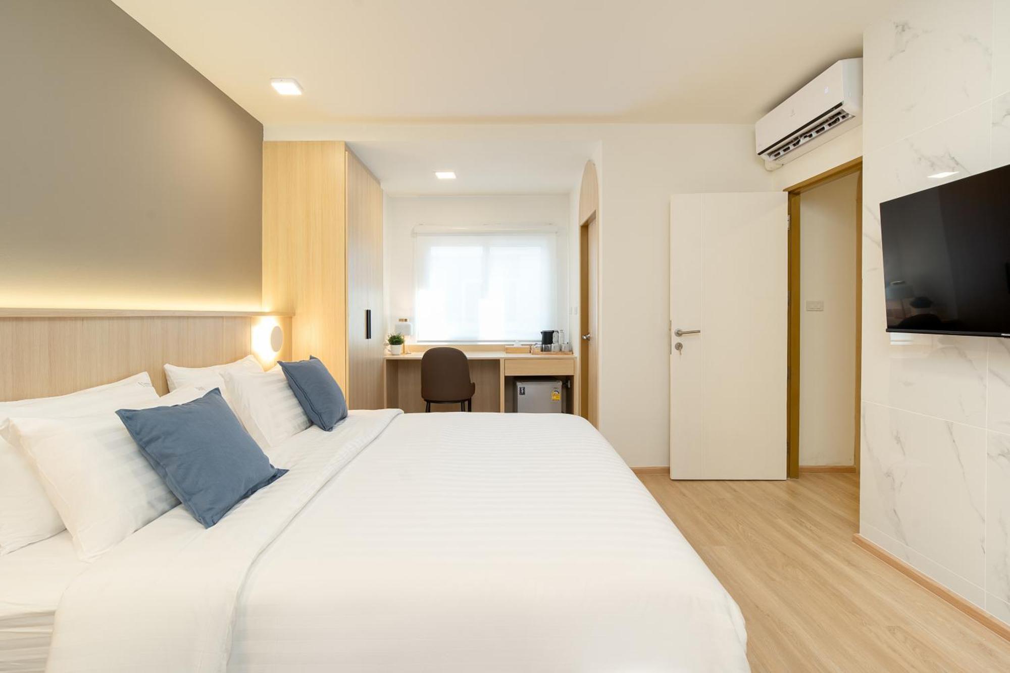 Family Two-Bedroom Suite balcony