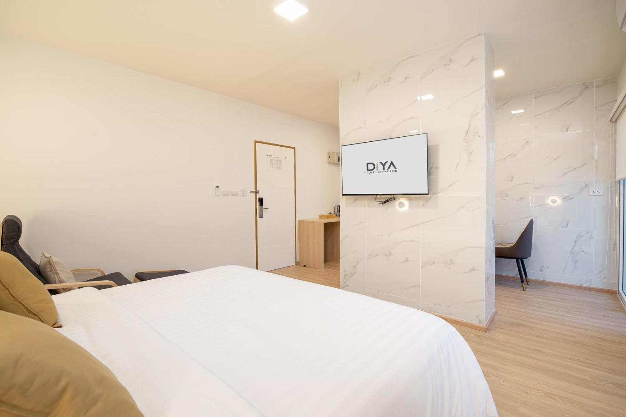 Deluxe Premier Room balcony