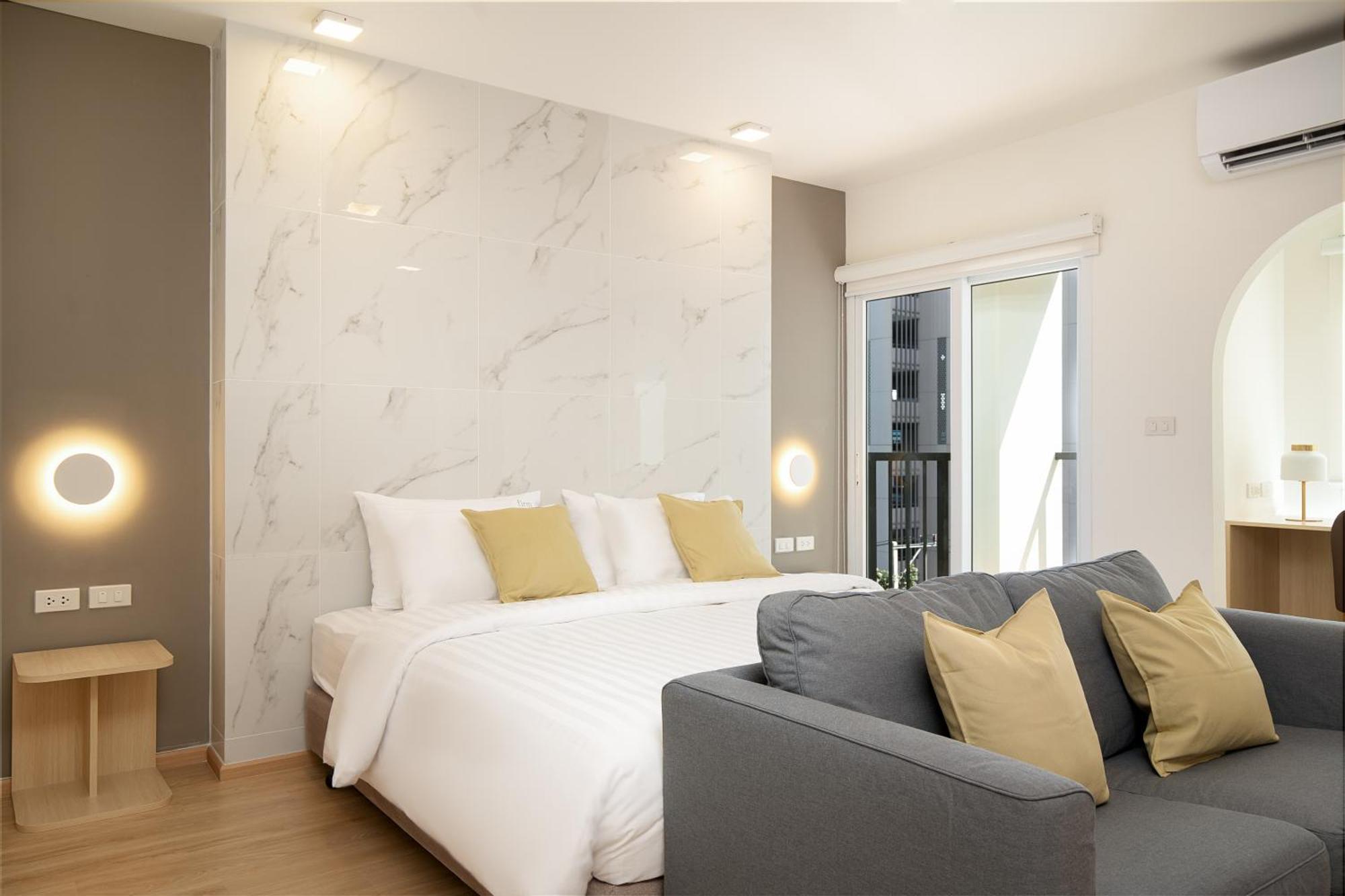 One-Bedroom Suite balcony