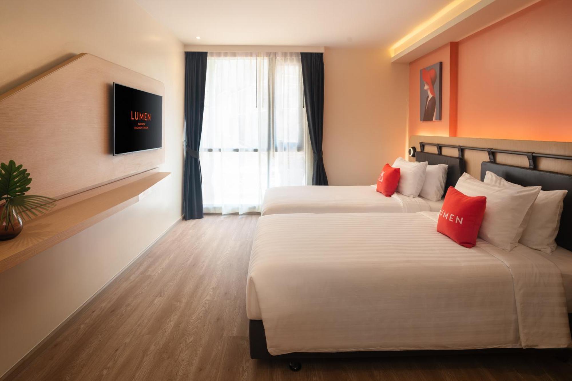 Lumen City View Twin