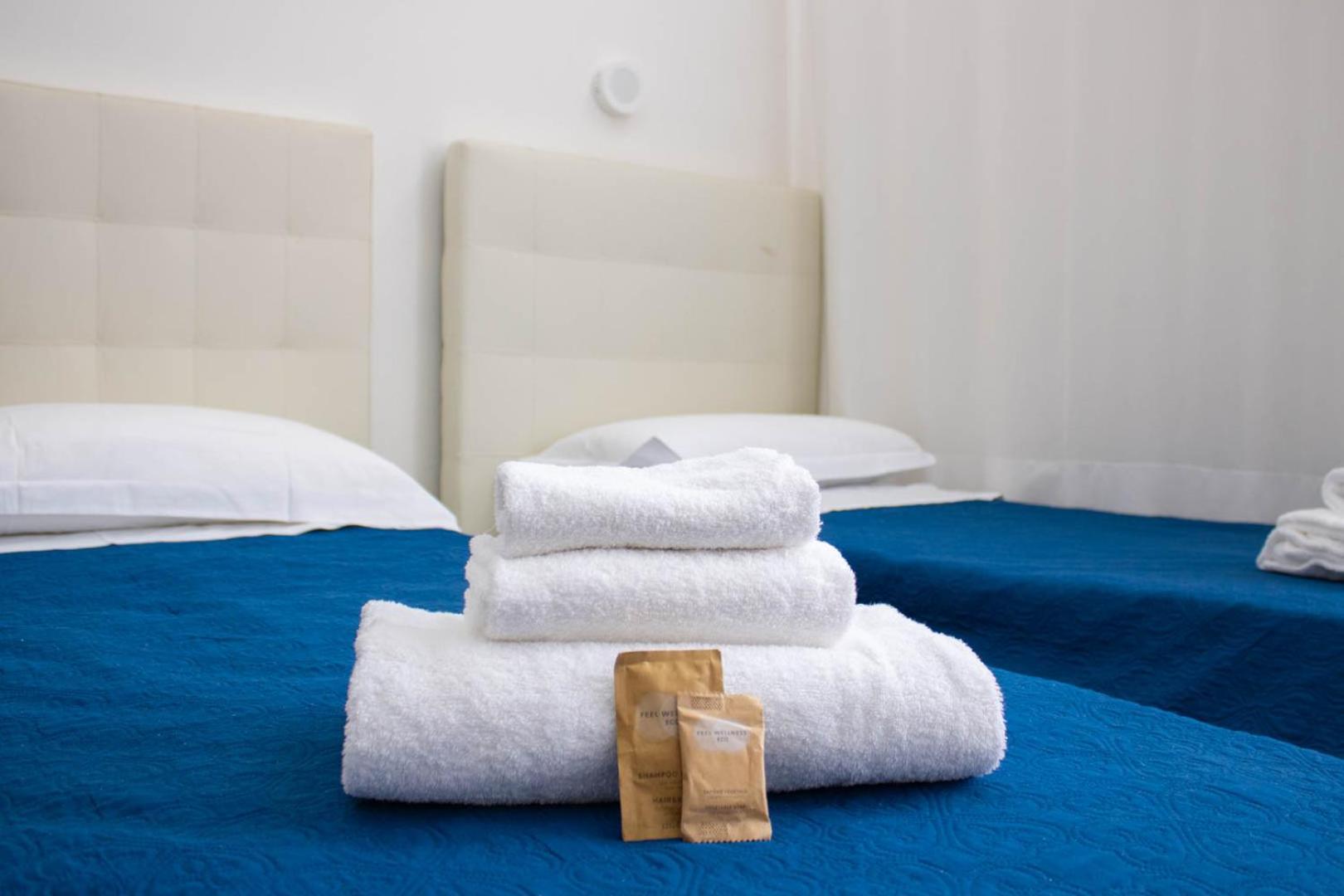 Tweepersoonskamer met 2 Aparte Bedden