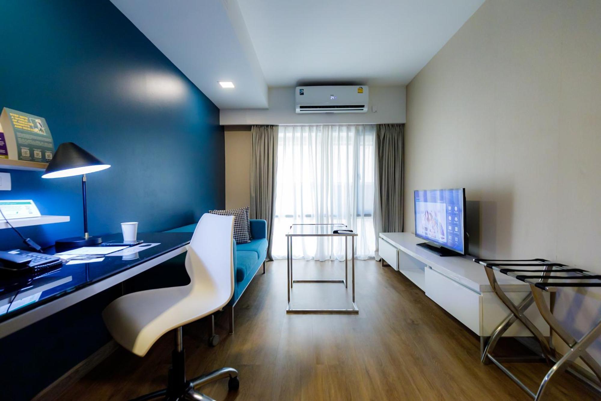 1-Bedroom Deluxe