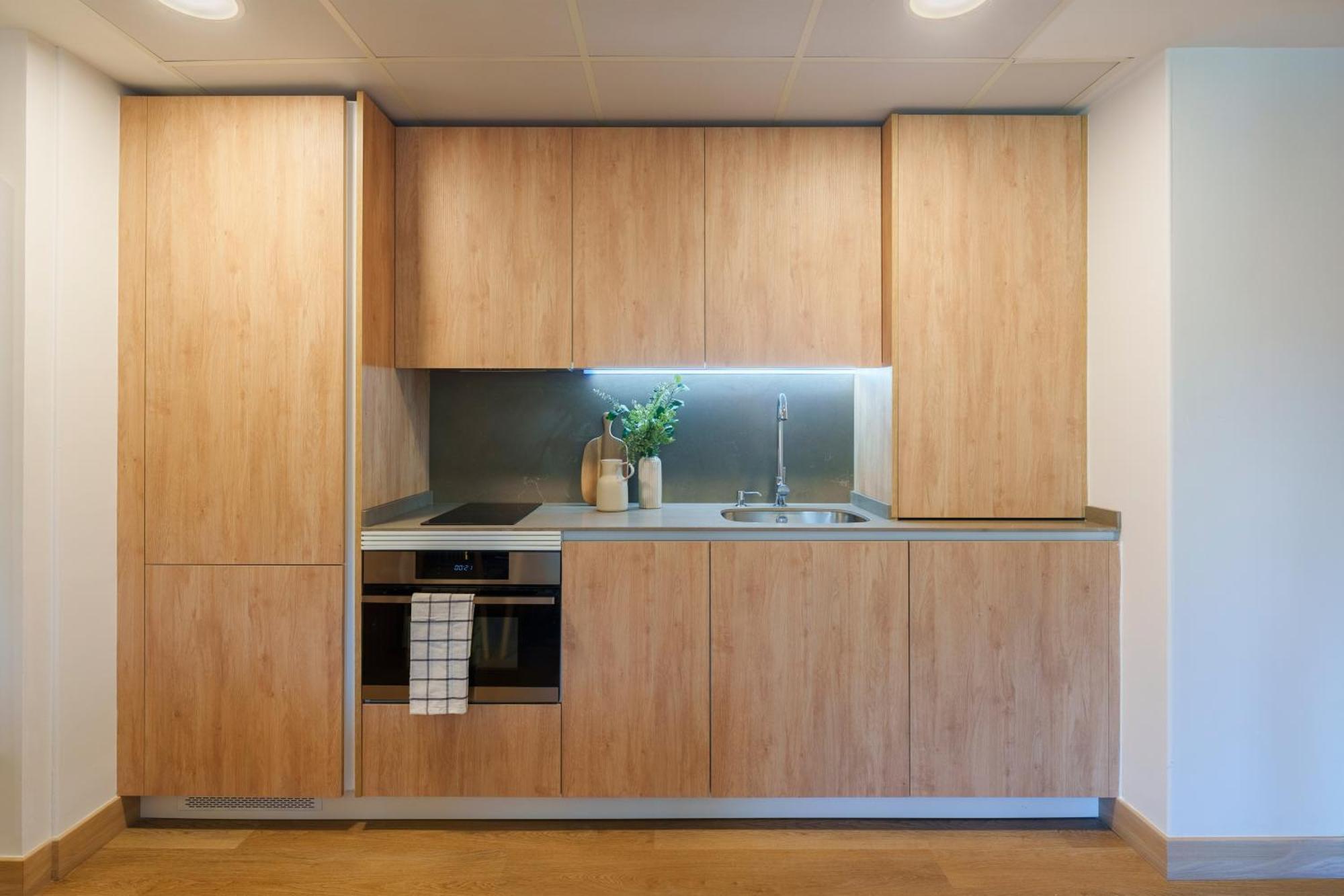 Premium Two-Bedroom Apartment Terrace