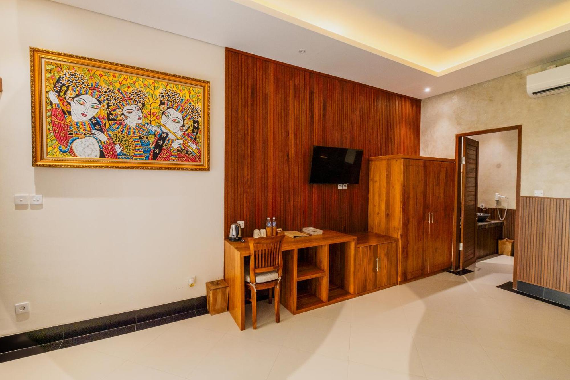 Executive Suite