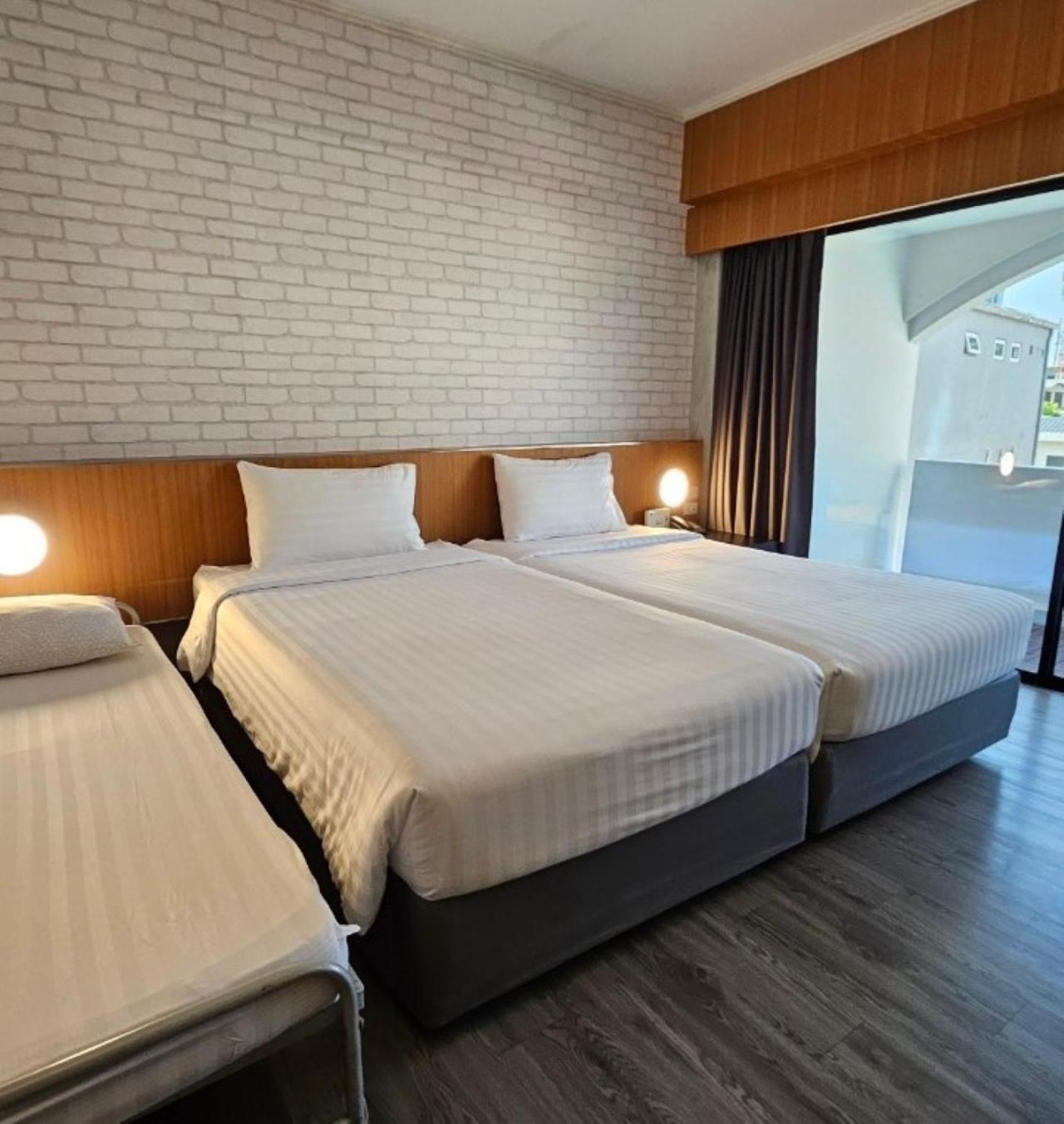 Triple Room Balcony