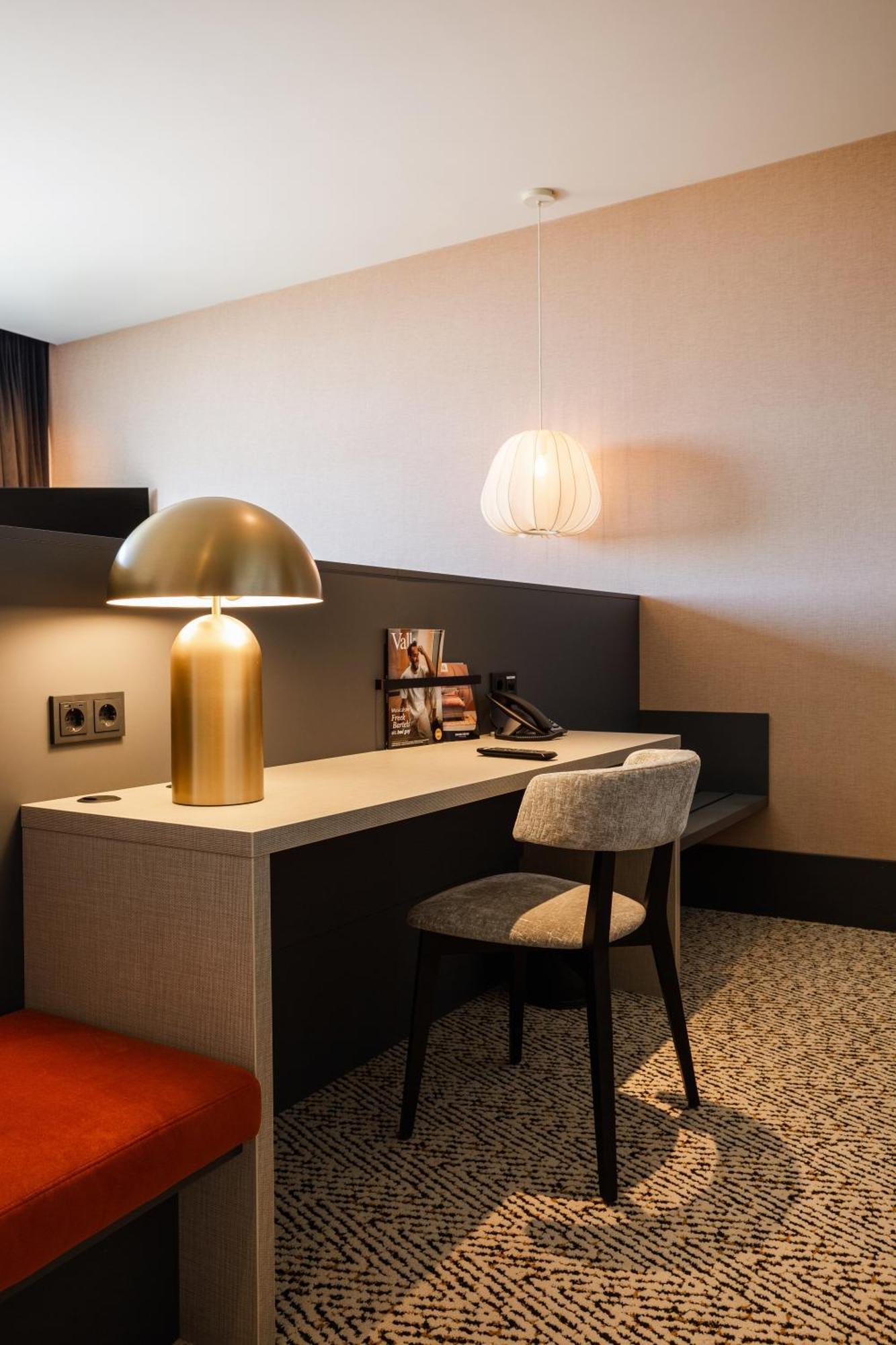 Kamer met Kingsize Bed
