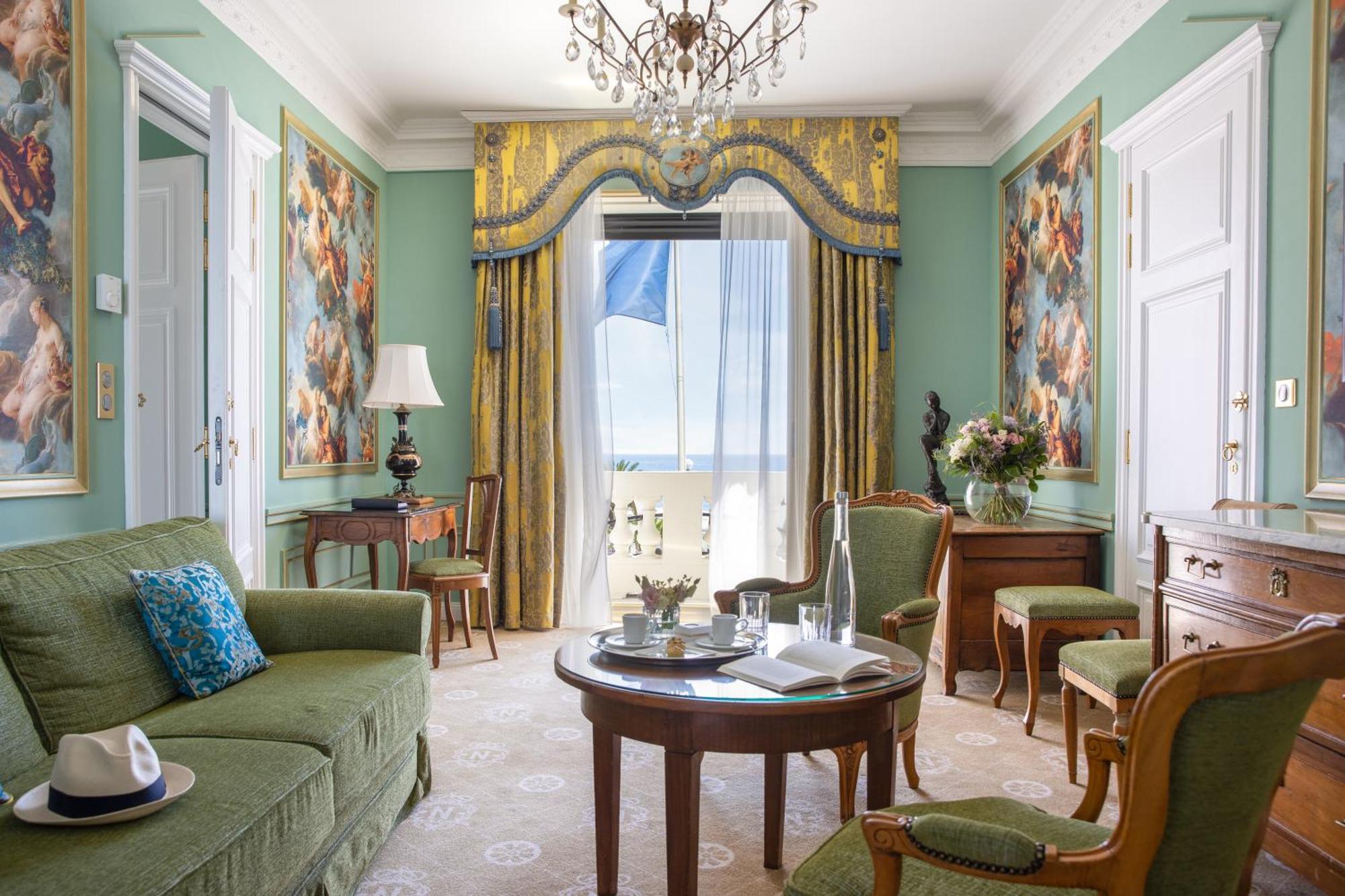 Suite met 2 Slaapkamers en Uitzicht op Zee