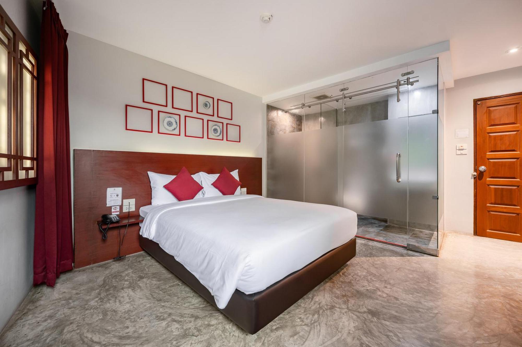 Standard Room No Window