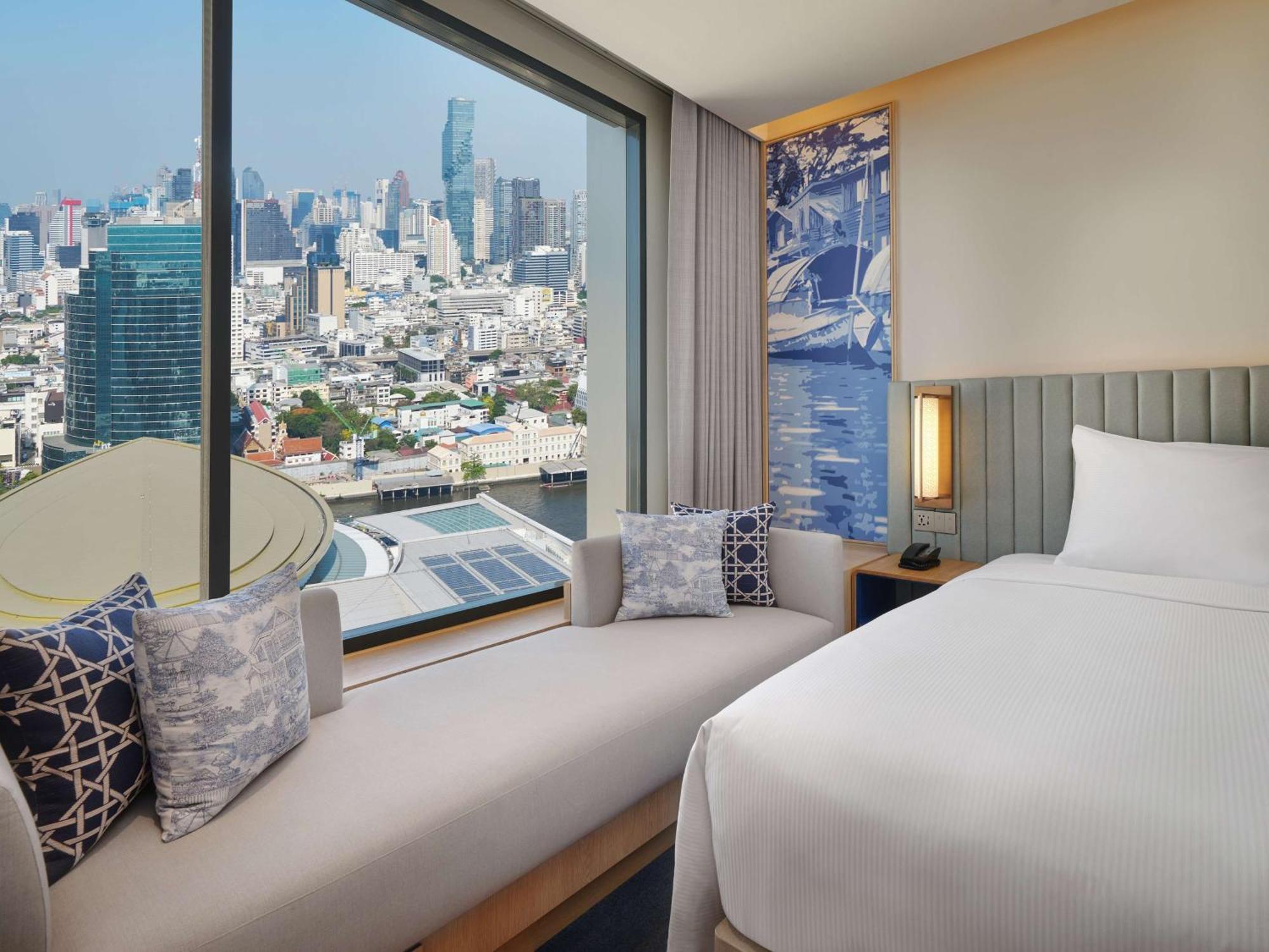 Deluxe Twin Room Partial River View