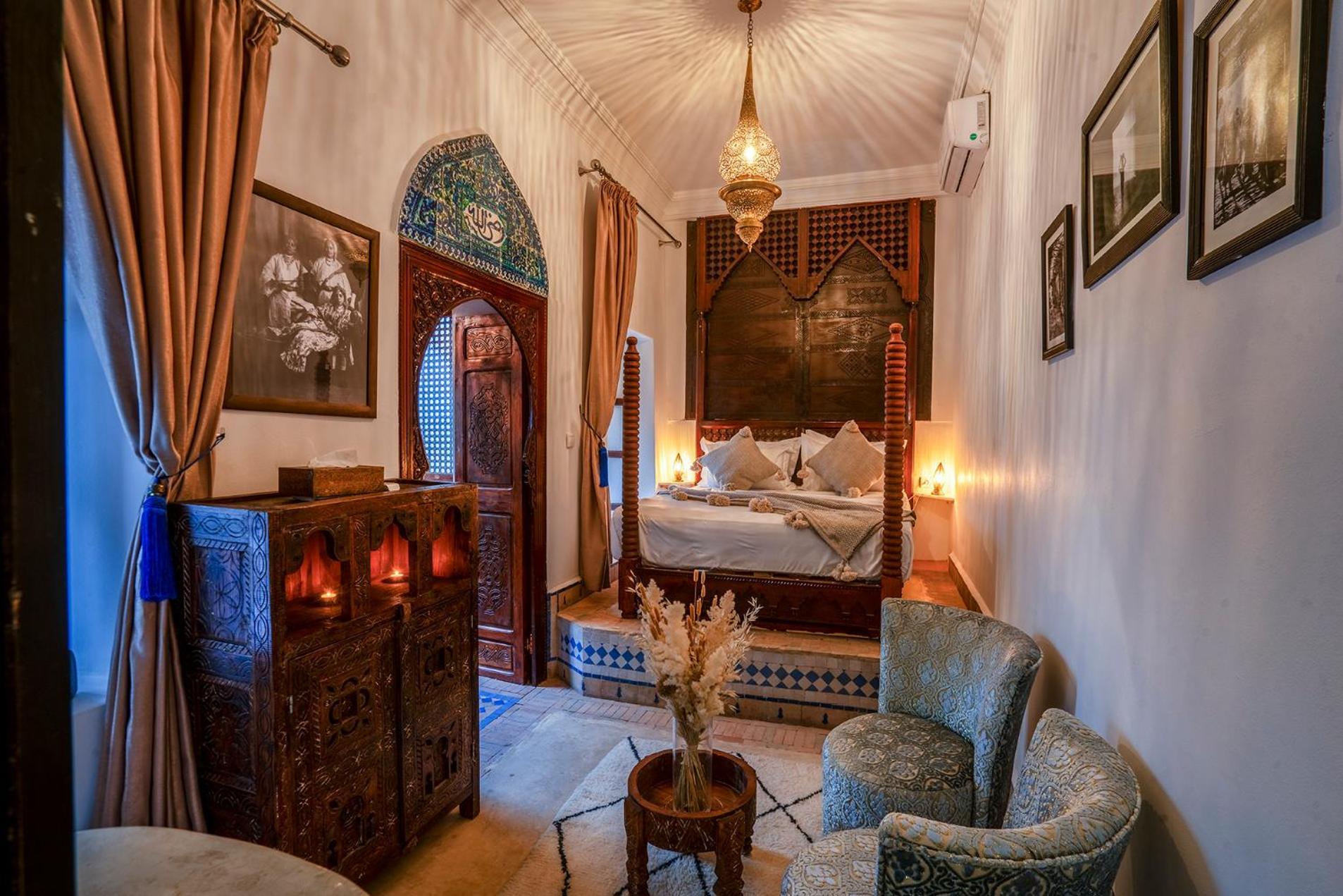 Kamer met Queensize Bed en Balkon