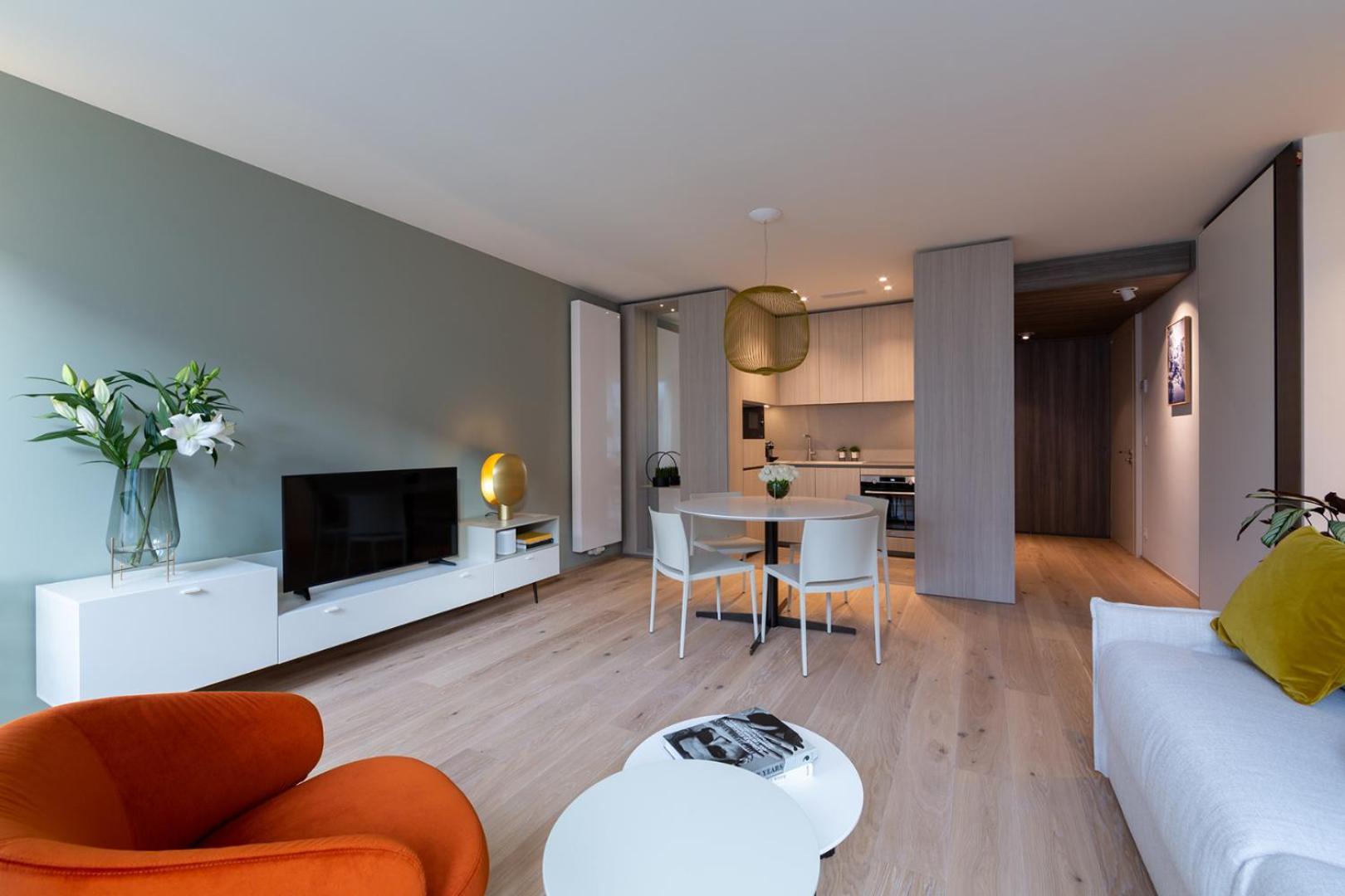 Two-Bedroom Premier Apartment