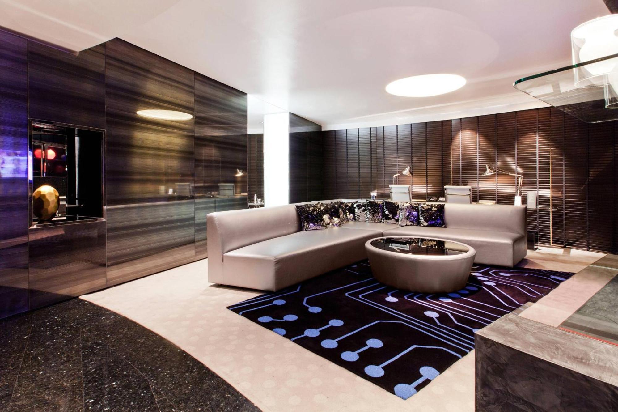 One-Bedroom Vice Preseidential Penthouse King Suite