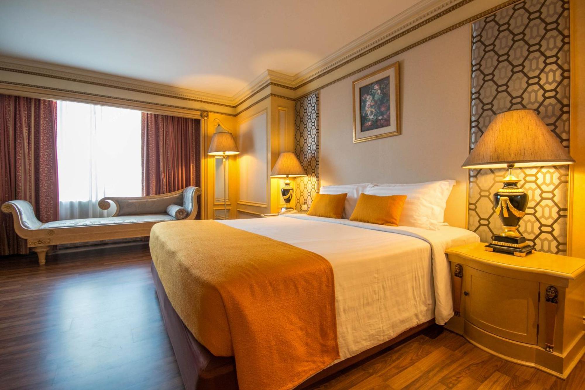 Executive Twin Suite