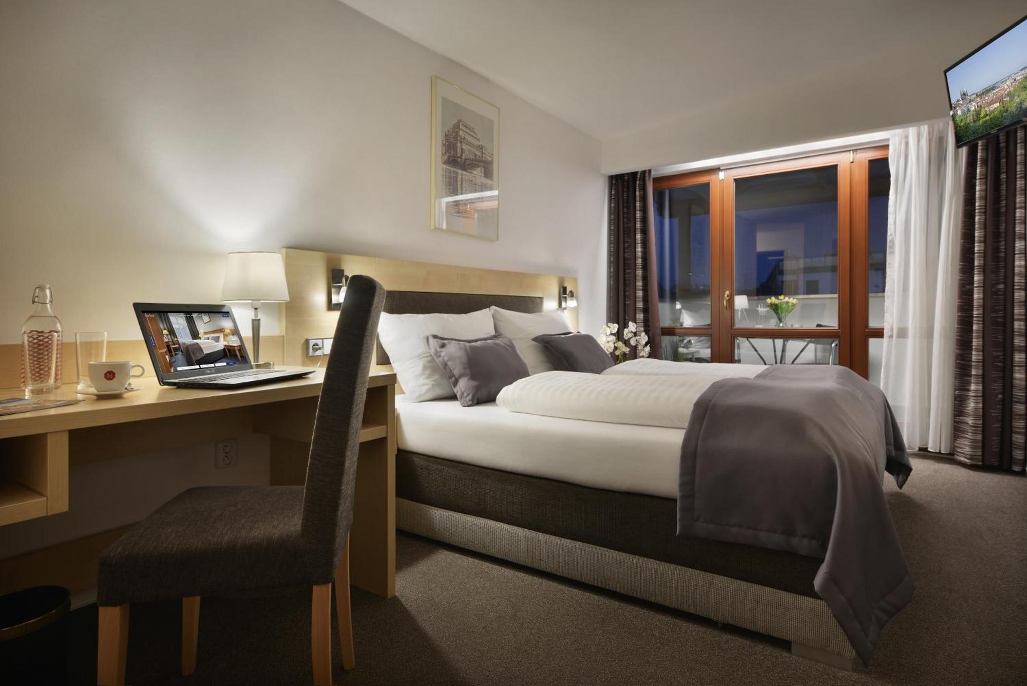 Double Room Terrace,1611295984:JPEG