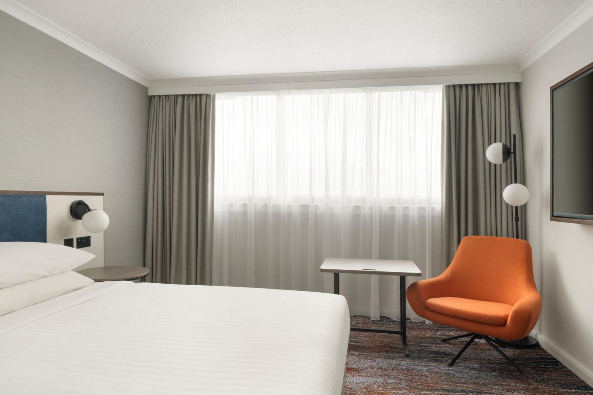 Executive King Room Lounge Access