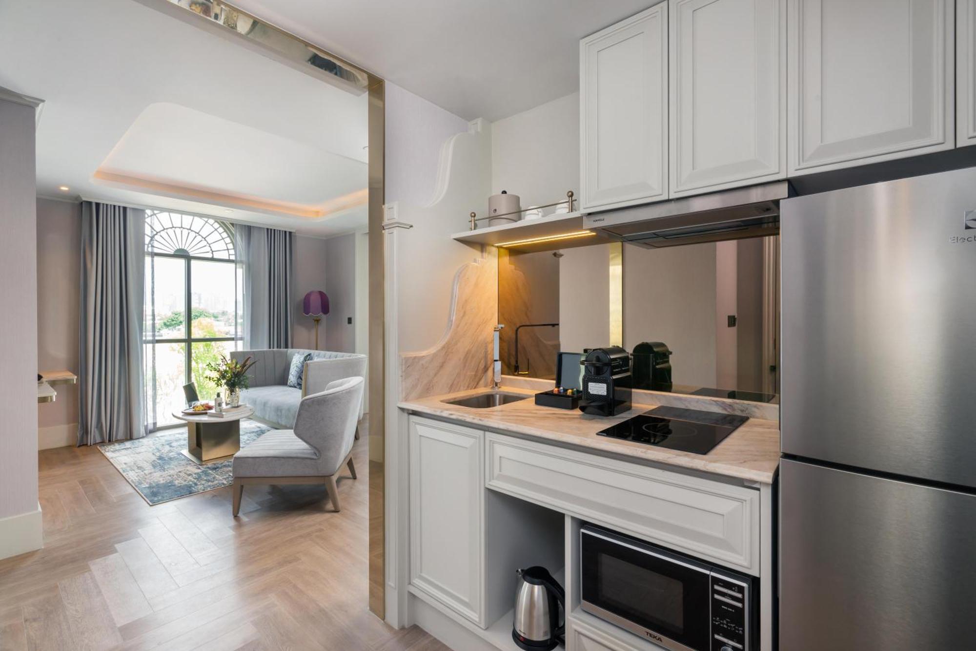 Riverfront Balcony Suite