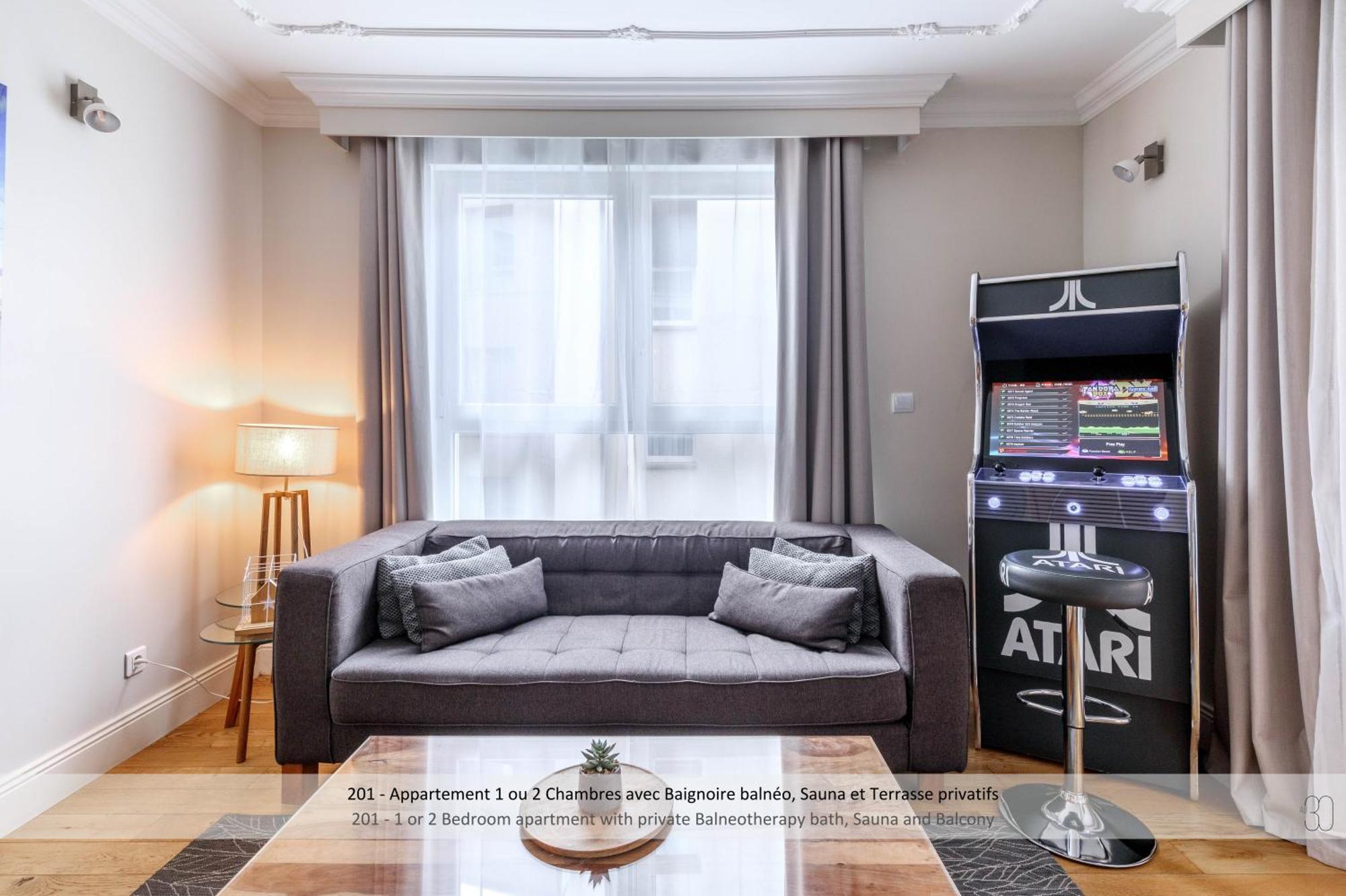 One or Two bedroom Apartment with Spa Bath, Sauna and Terrace
