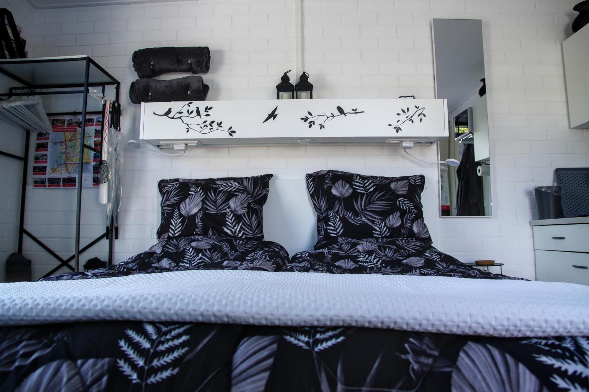 Double Room Private Bathroom
