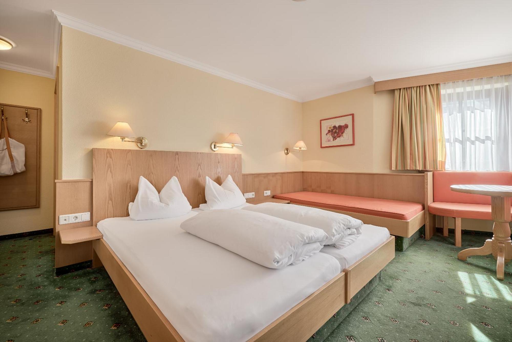 Classic Triple Room