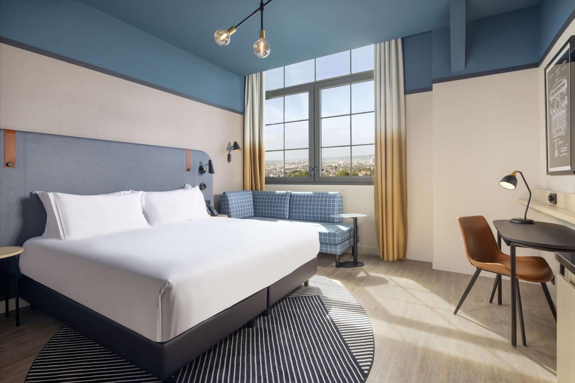 Deluxe Kamer met Kingsize Bed en Uitzicht over de Stad